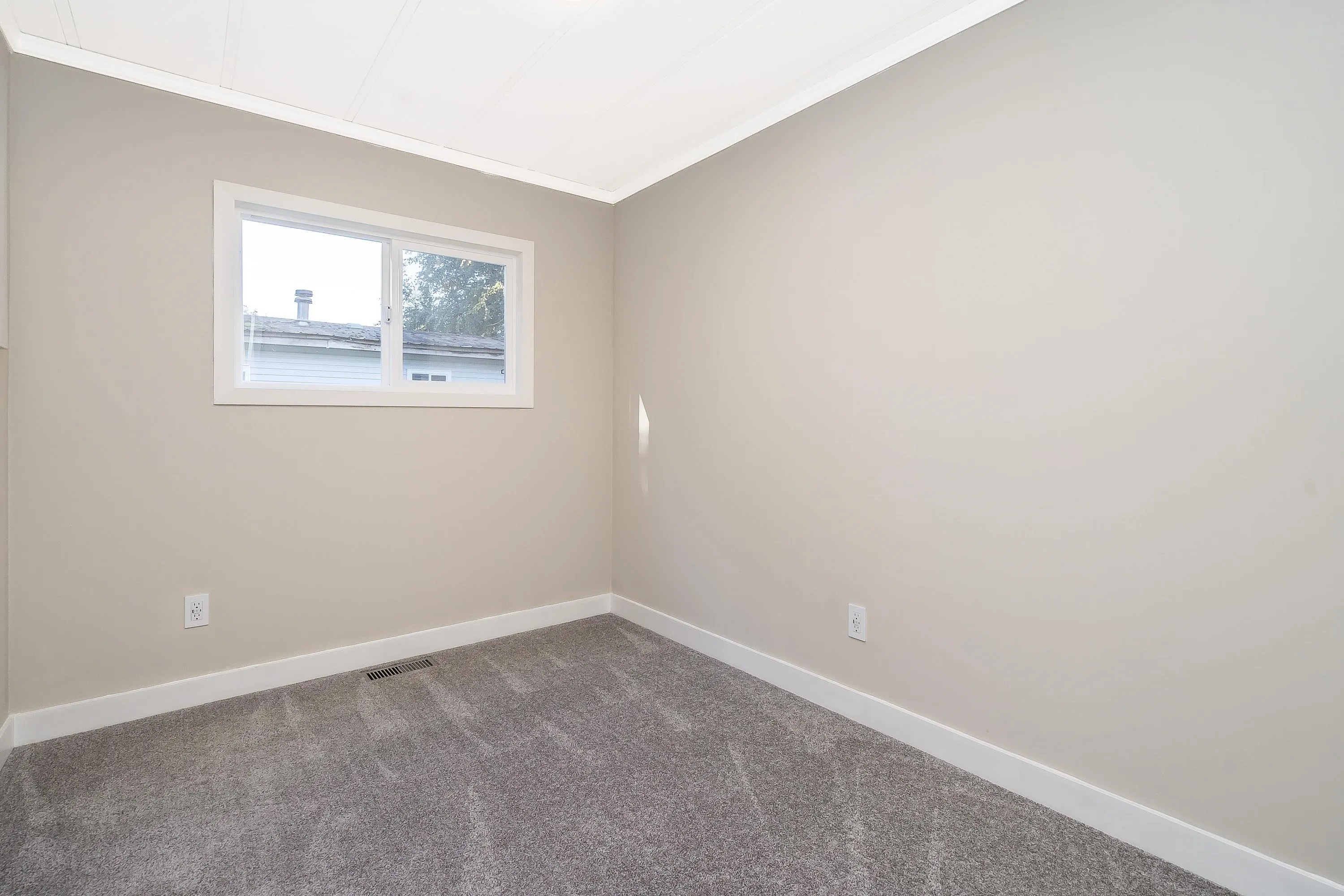 9 43201 Lougheed Highway