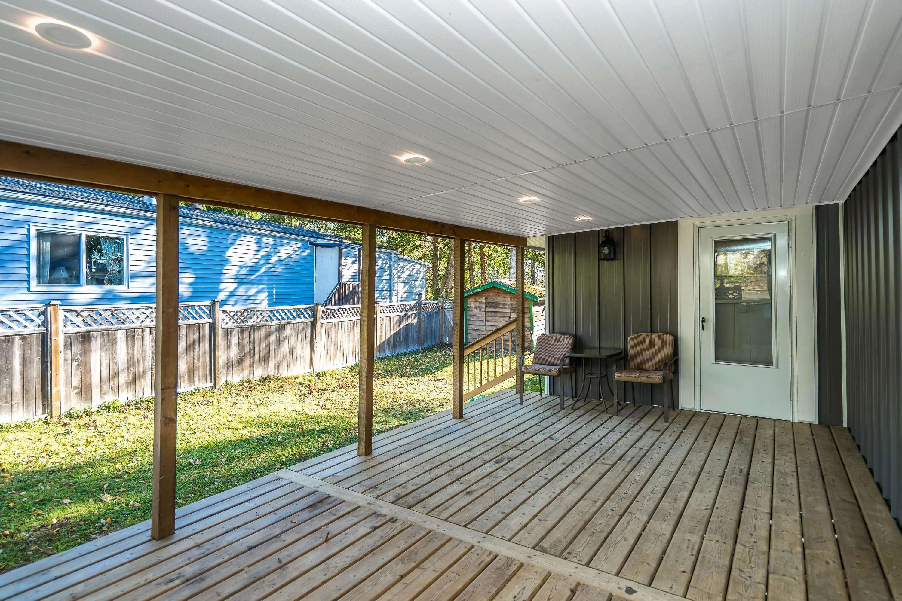 9 43201 Lougheed Highway