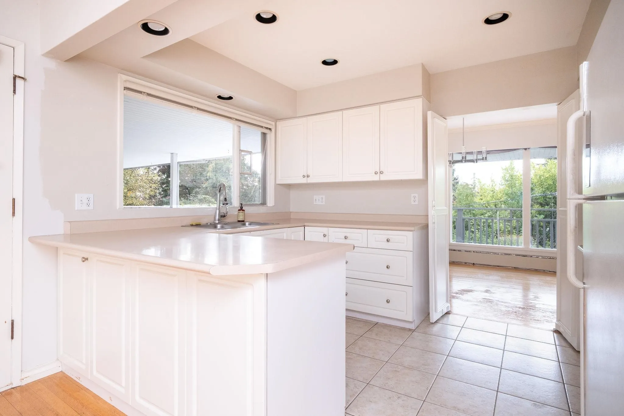 775 Southborough Drive