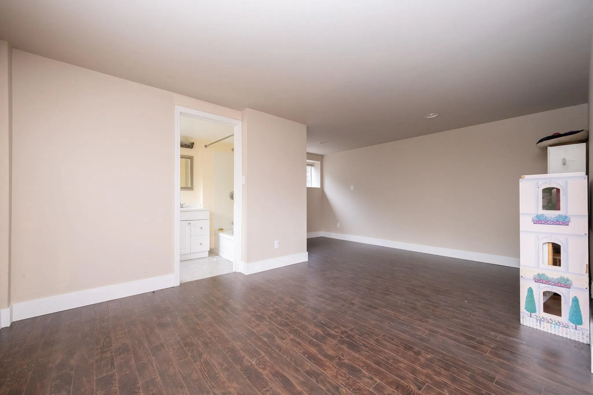 775 Southborough Drive