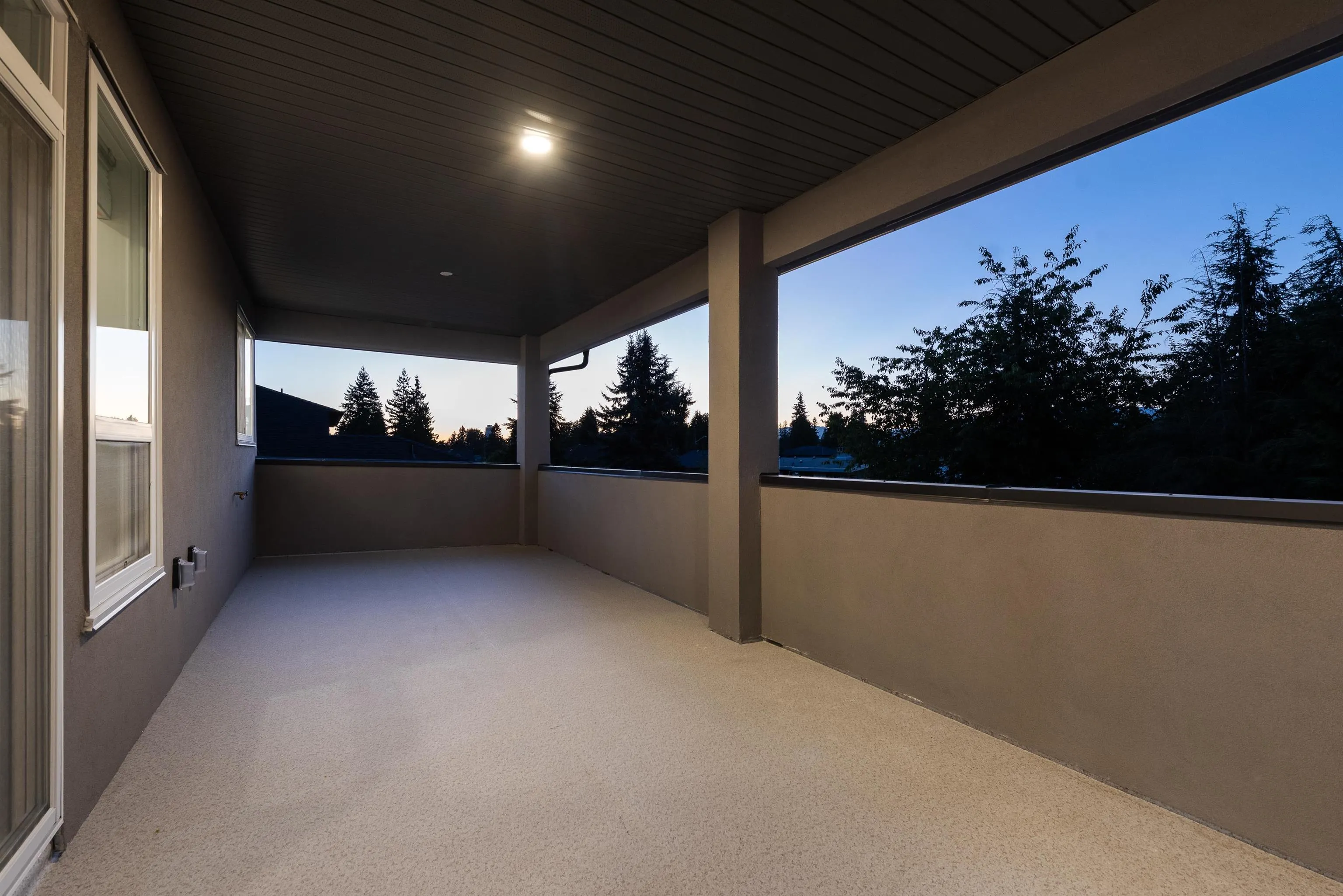 1211 Foster Avenue