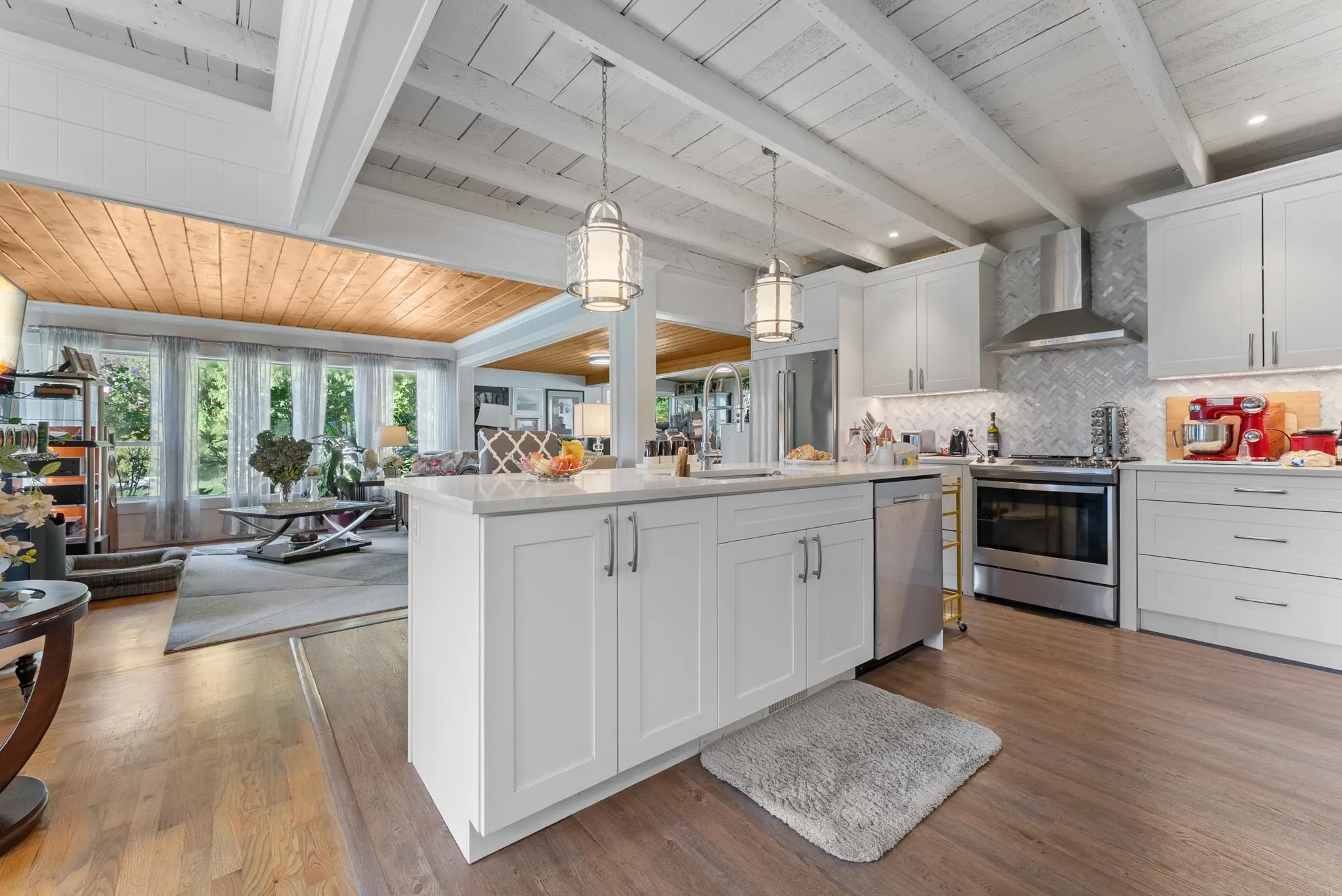 46751 Chilliwack Lake Road