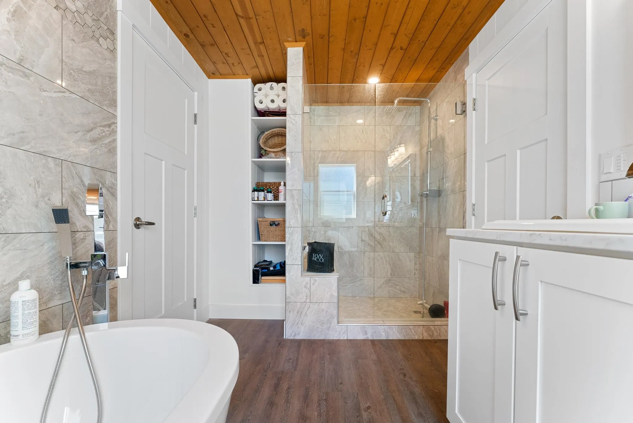46751 Chilliwack Lake Road