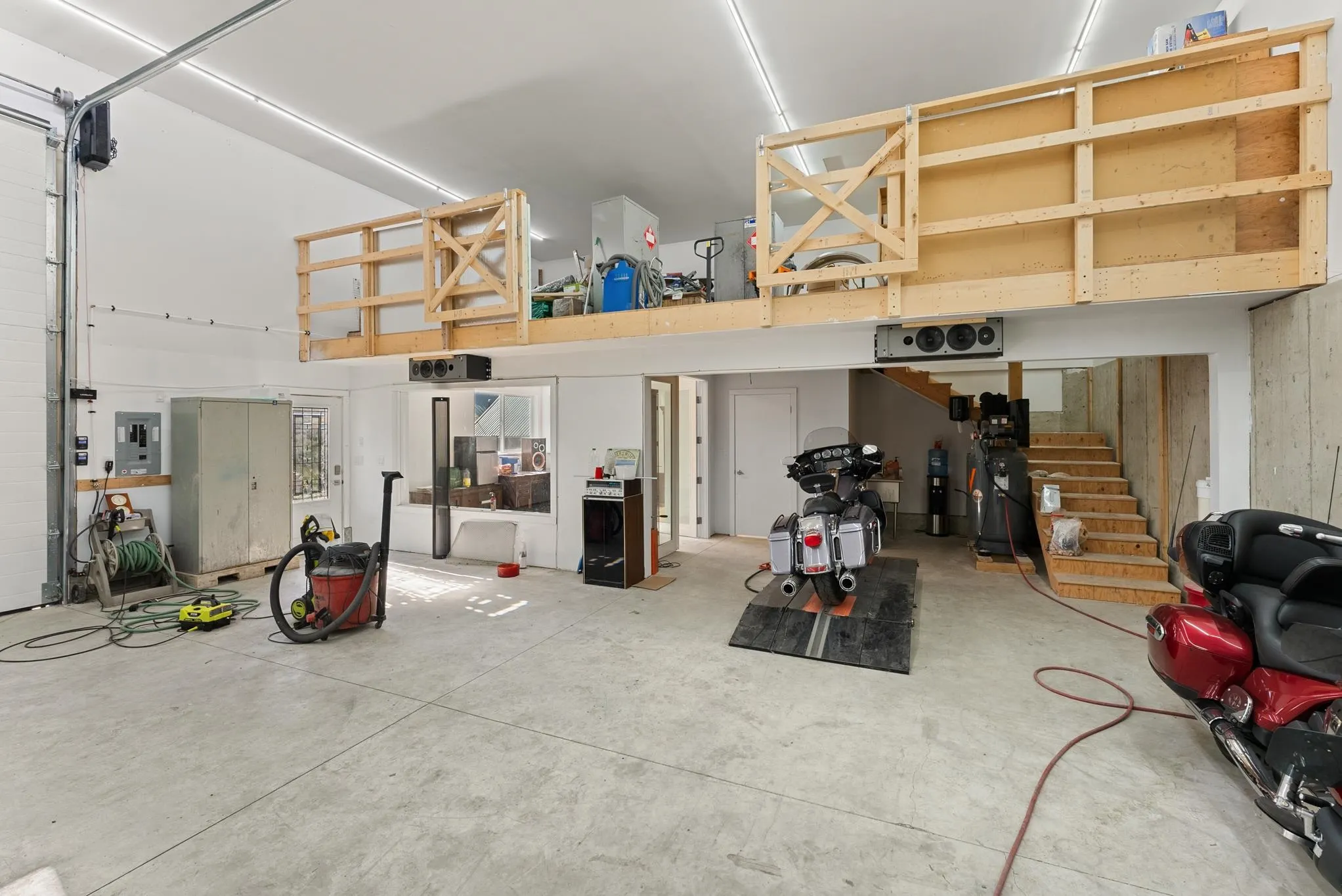 46751 Chilliwack Lake Road