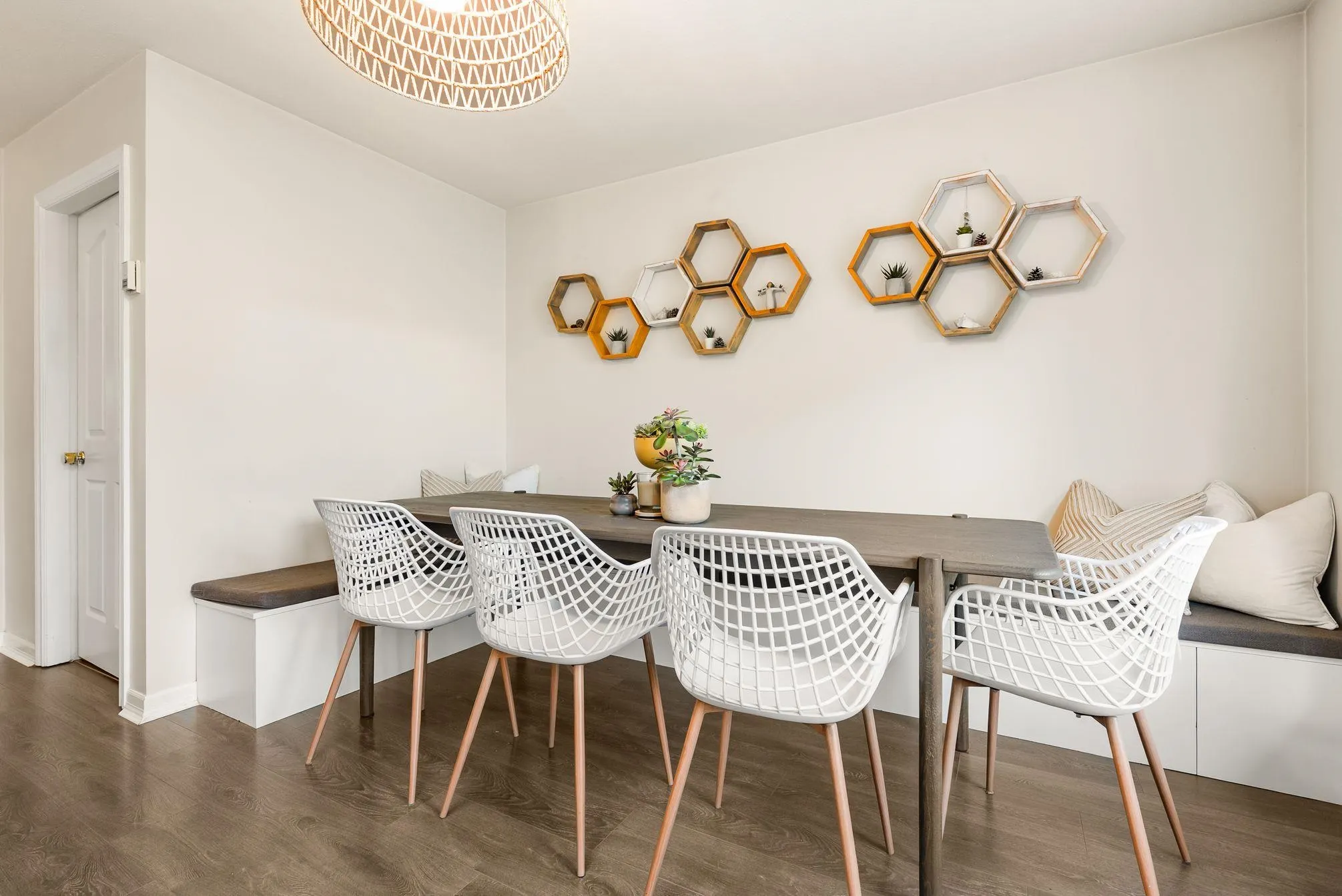 346 W 14th Street