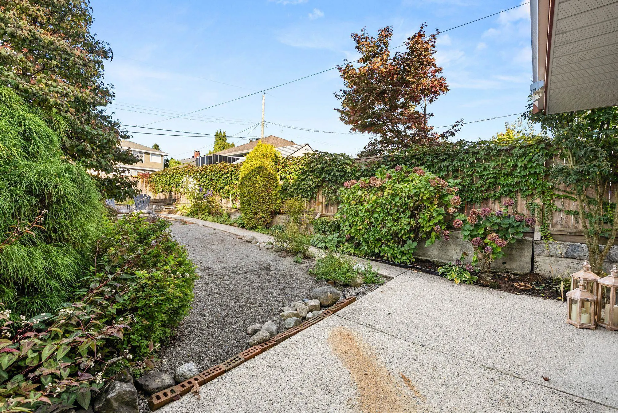 346 W 14th Street