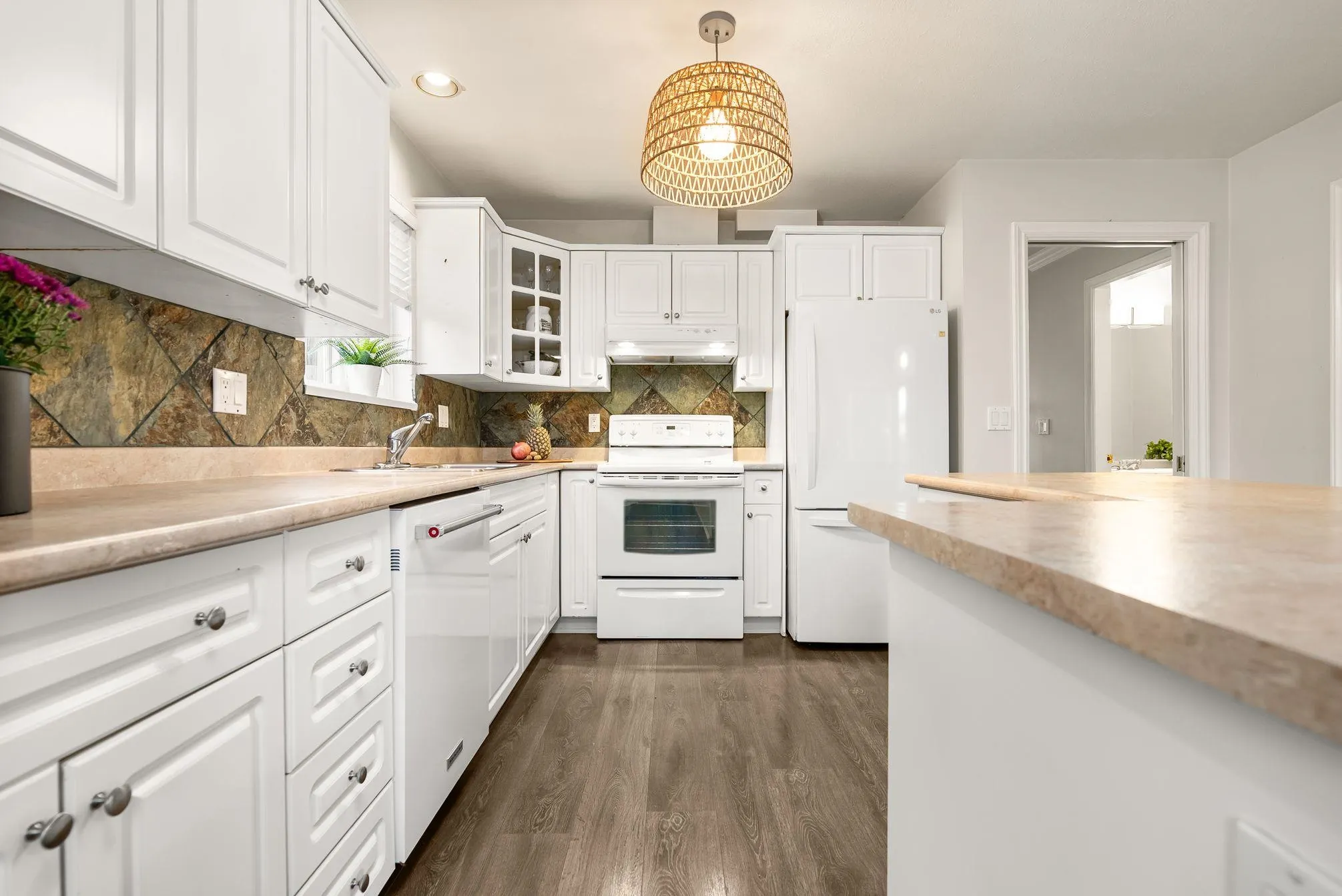 346 W 14th Street