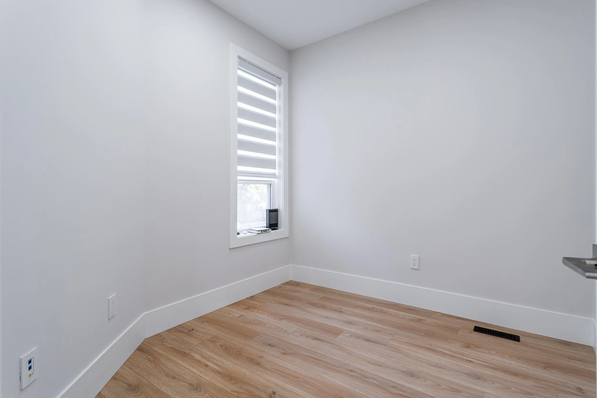 3409 Victoria Drive