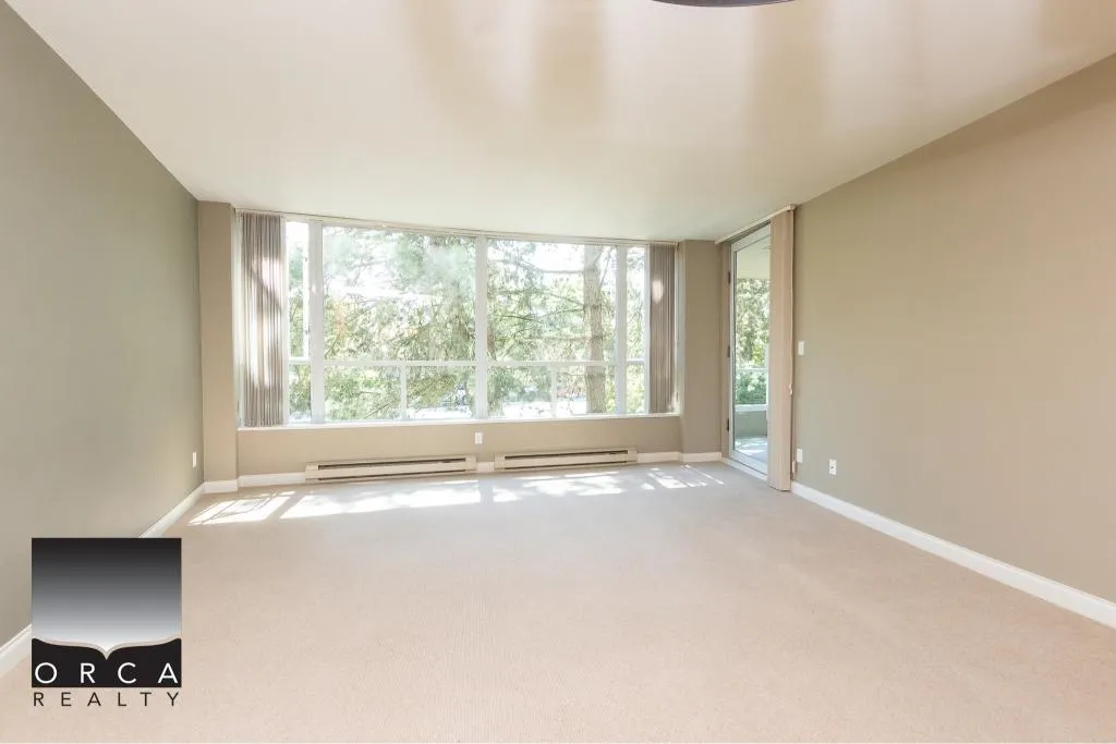 201 995 Roche Point Drive
