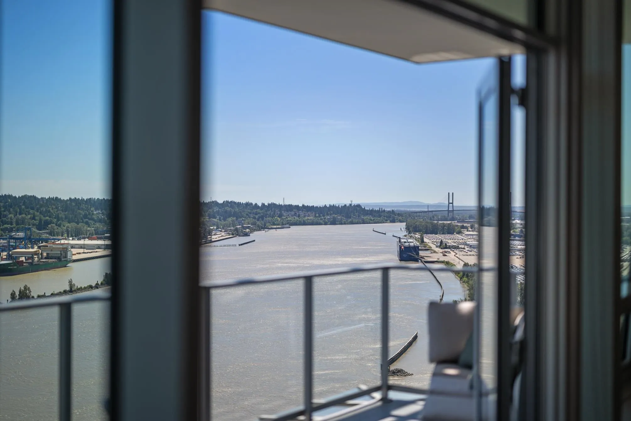 3202 908 Quayside Drive