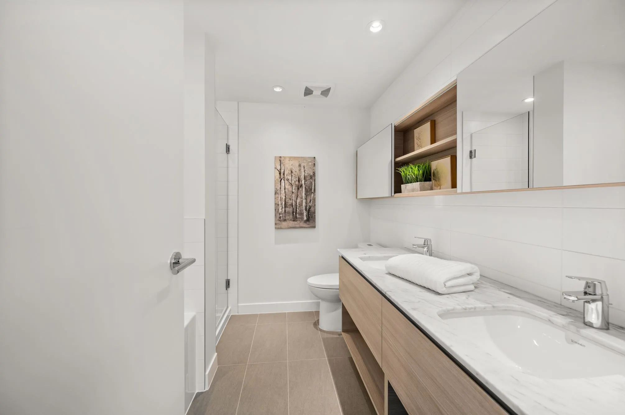 3202 908 Quayside Drive