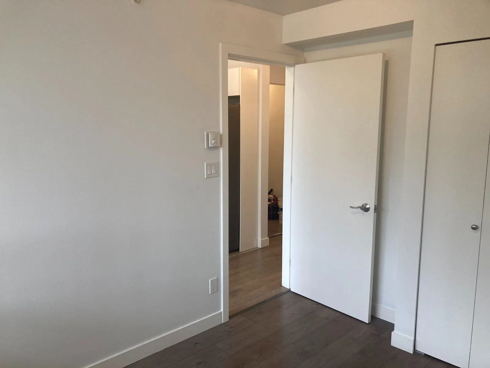 302 2689 Kingsway