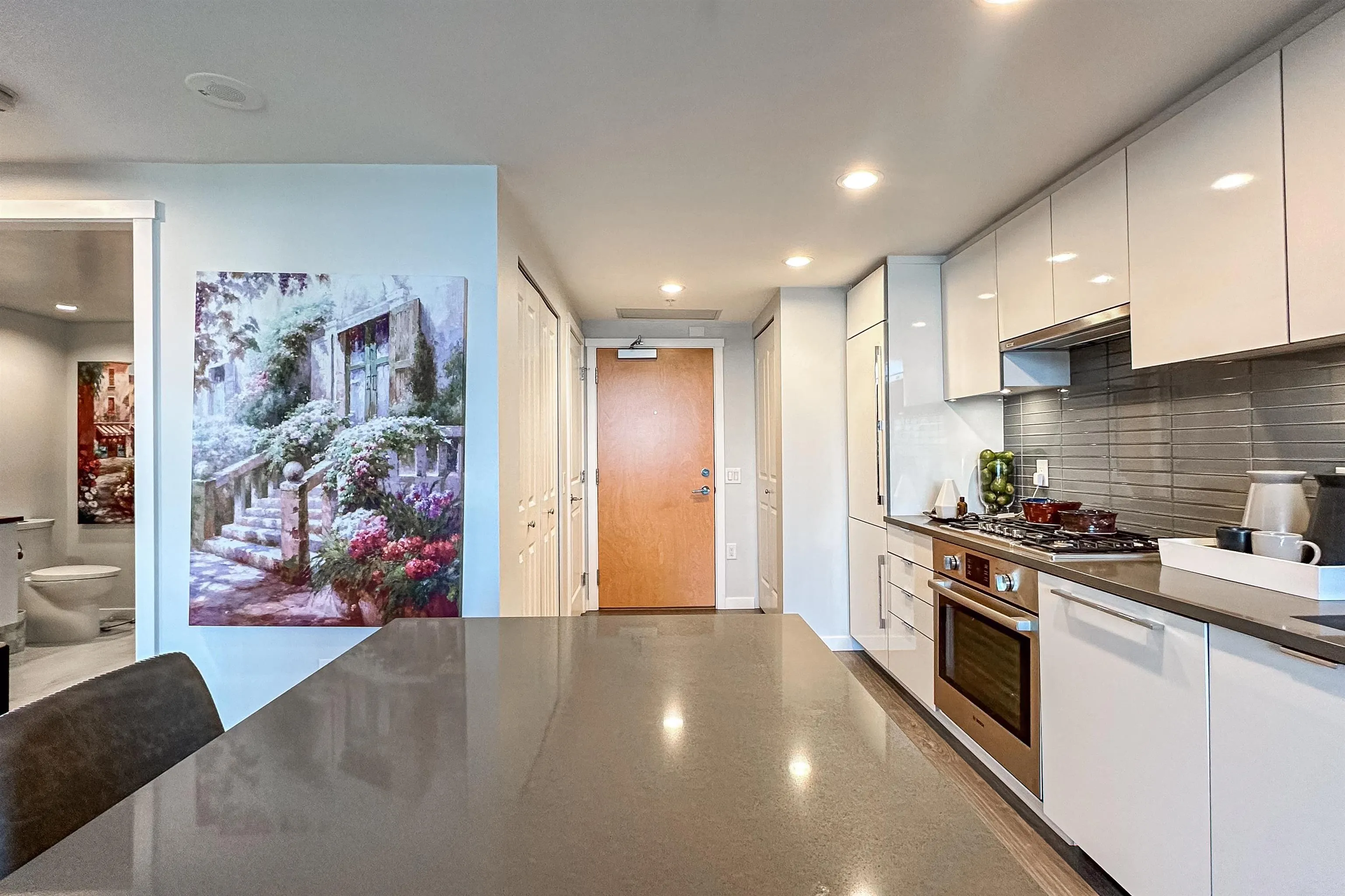 1608 3333 Brown Road