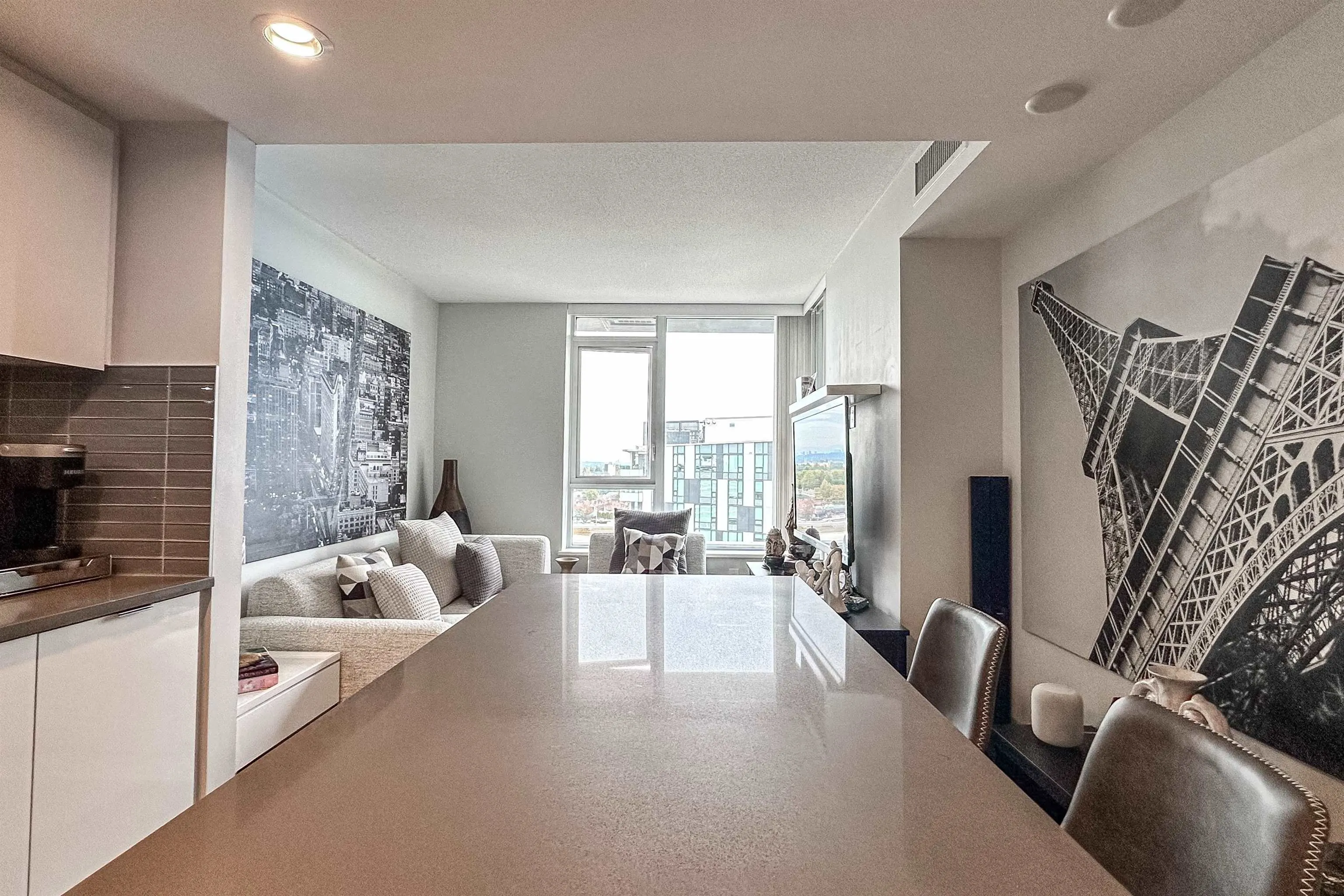1608 3333 Brown Road