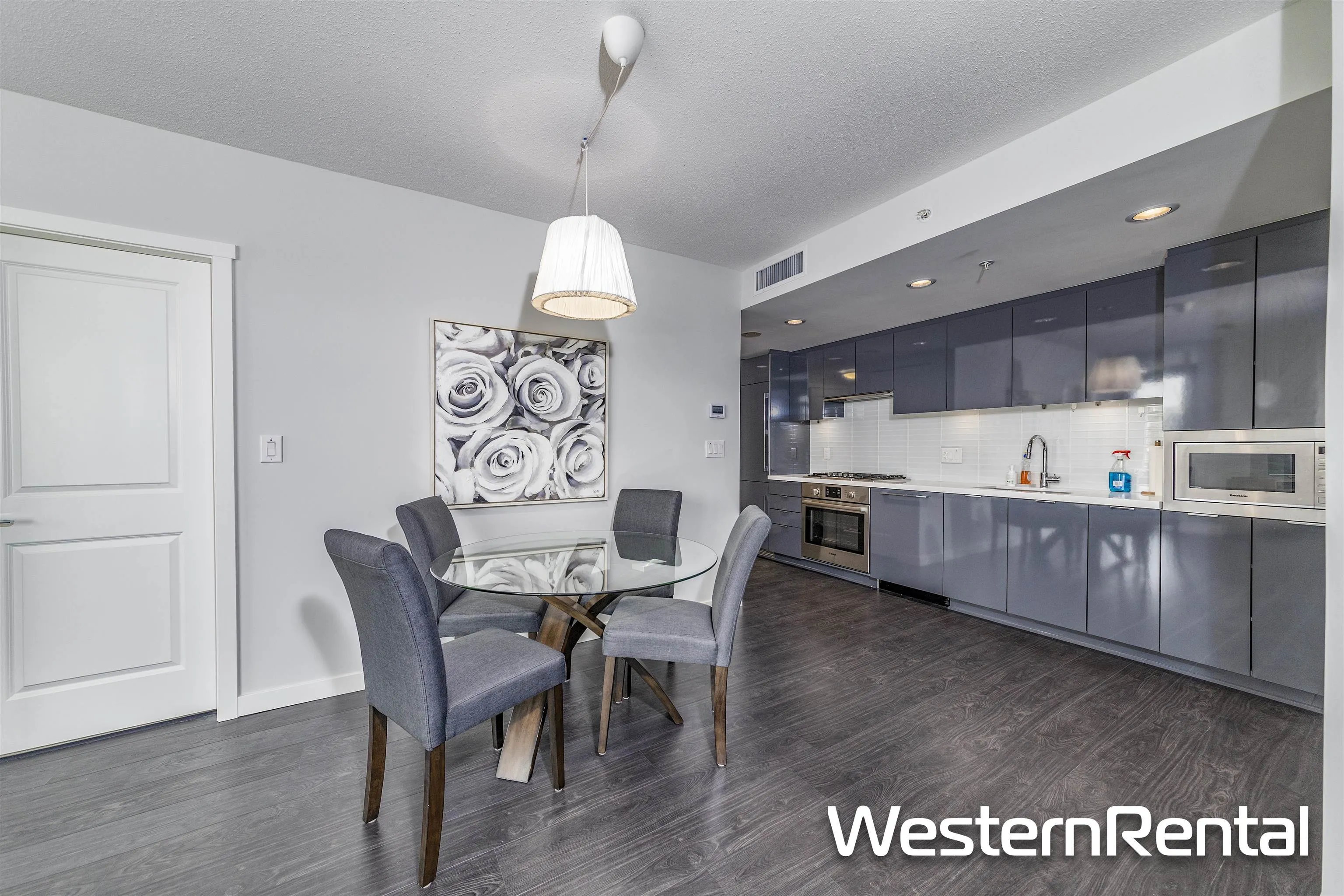 1201 8333 Sweet Avenue