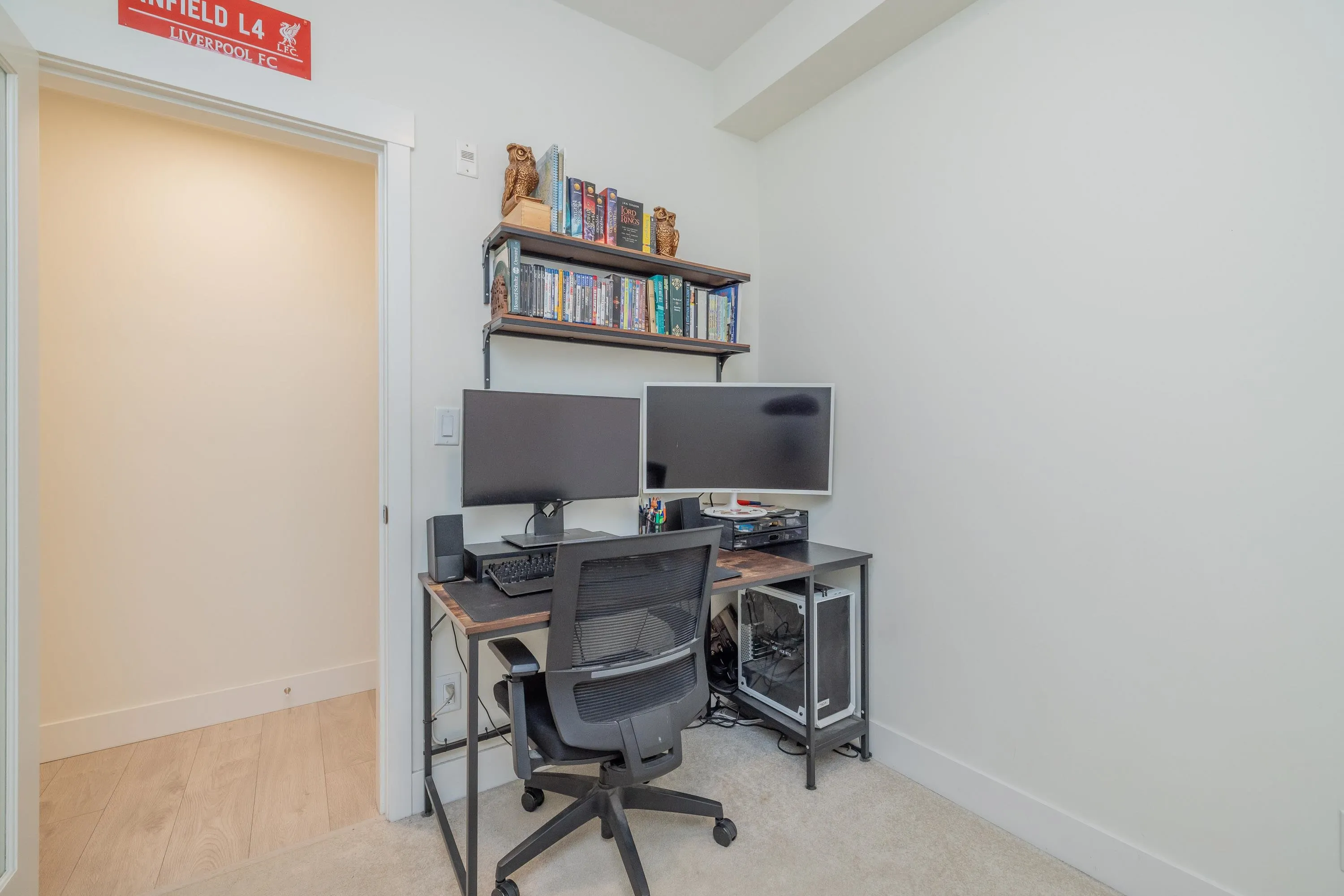 312 14022 North Bluff Road