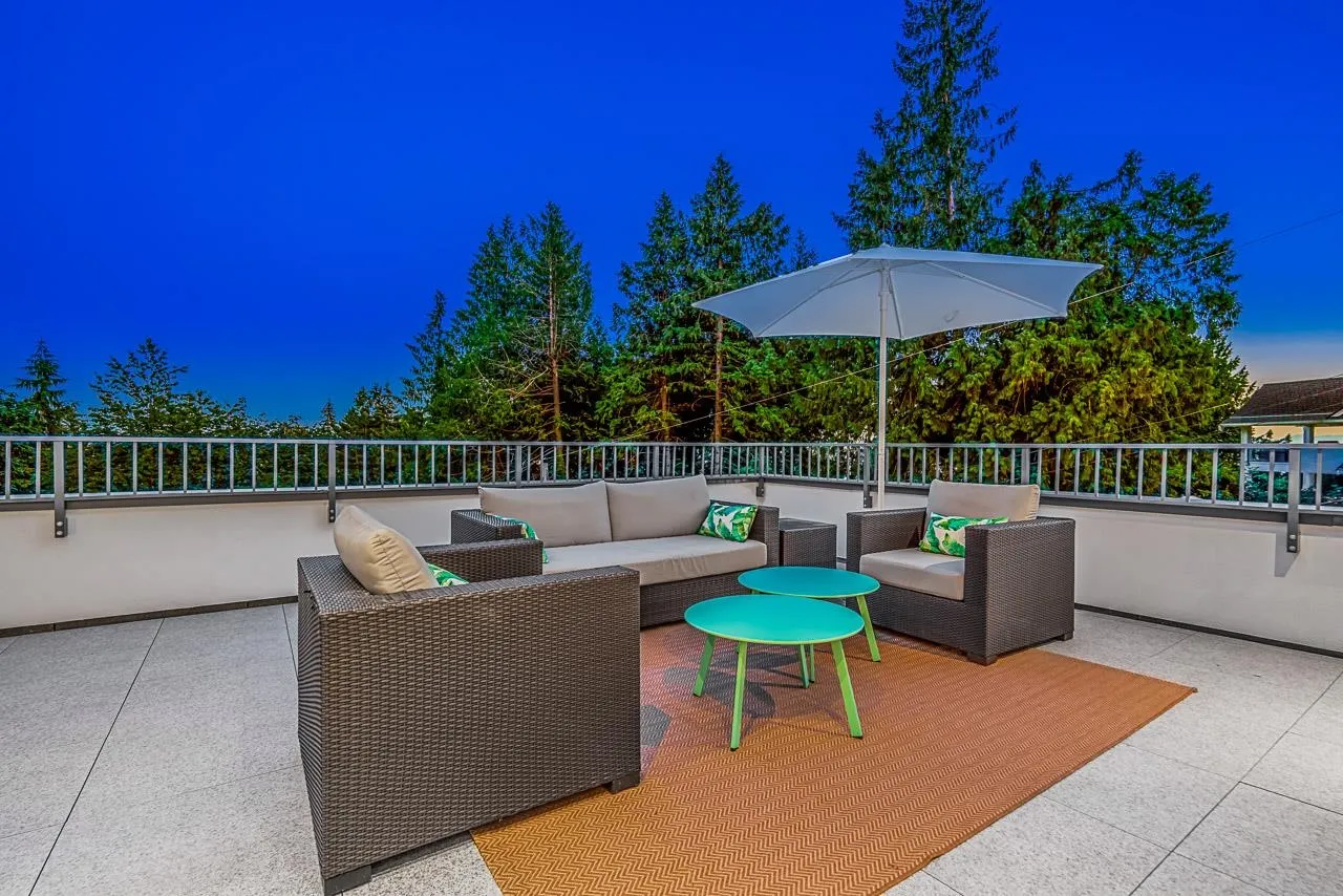 4415 Stone Crescent