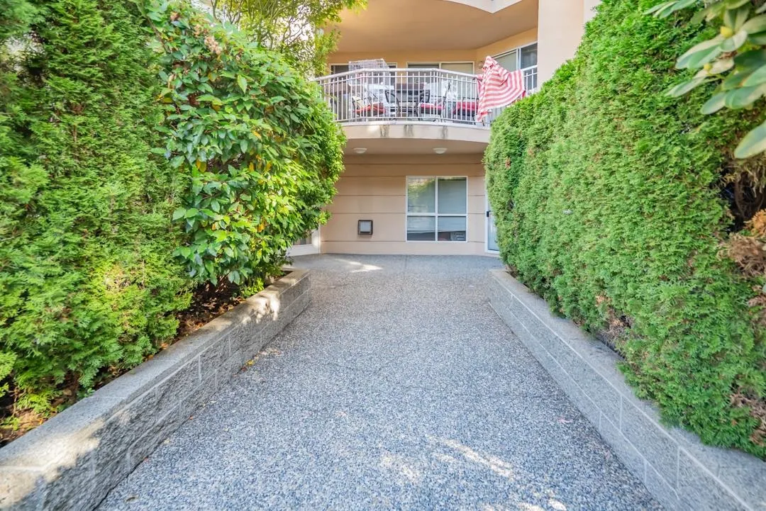 203 13733 74 Avenue