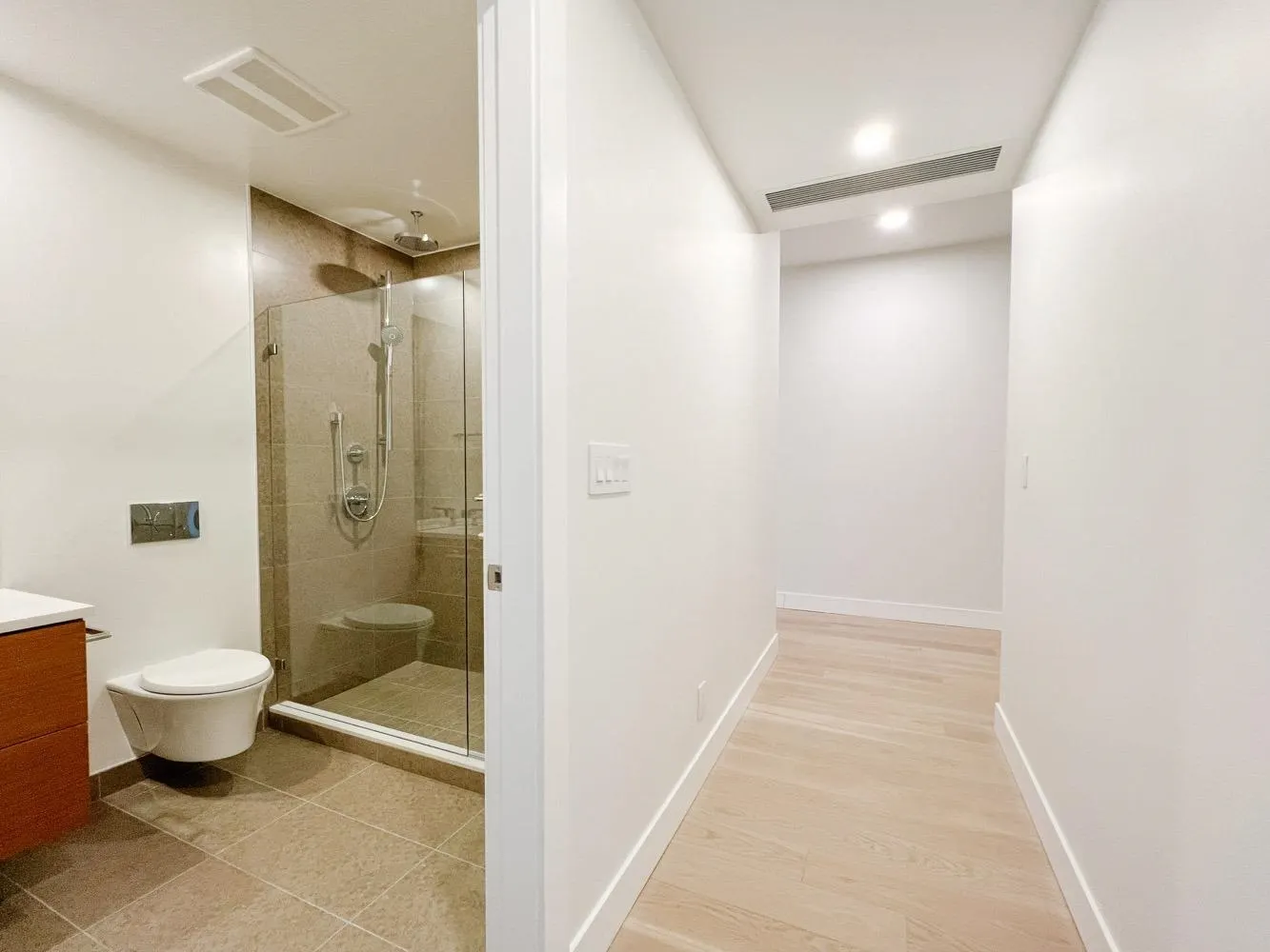 201 6707 Nelson Avenue