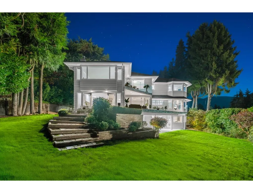816 Anderson Crescent