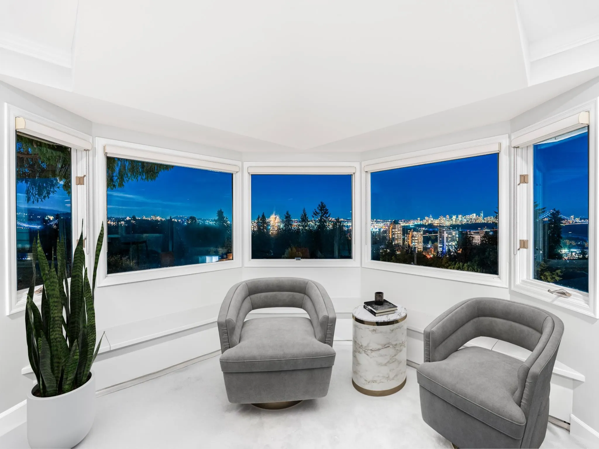 816 Anderson Crescent