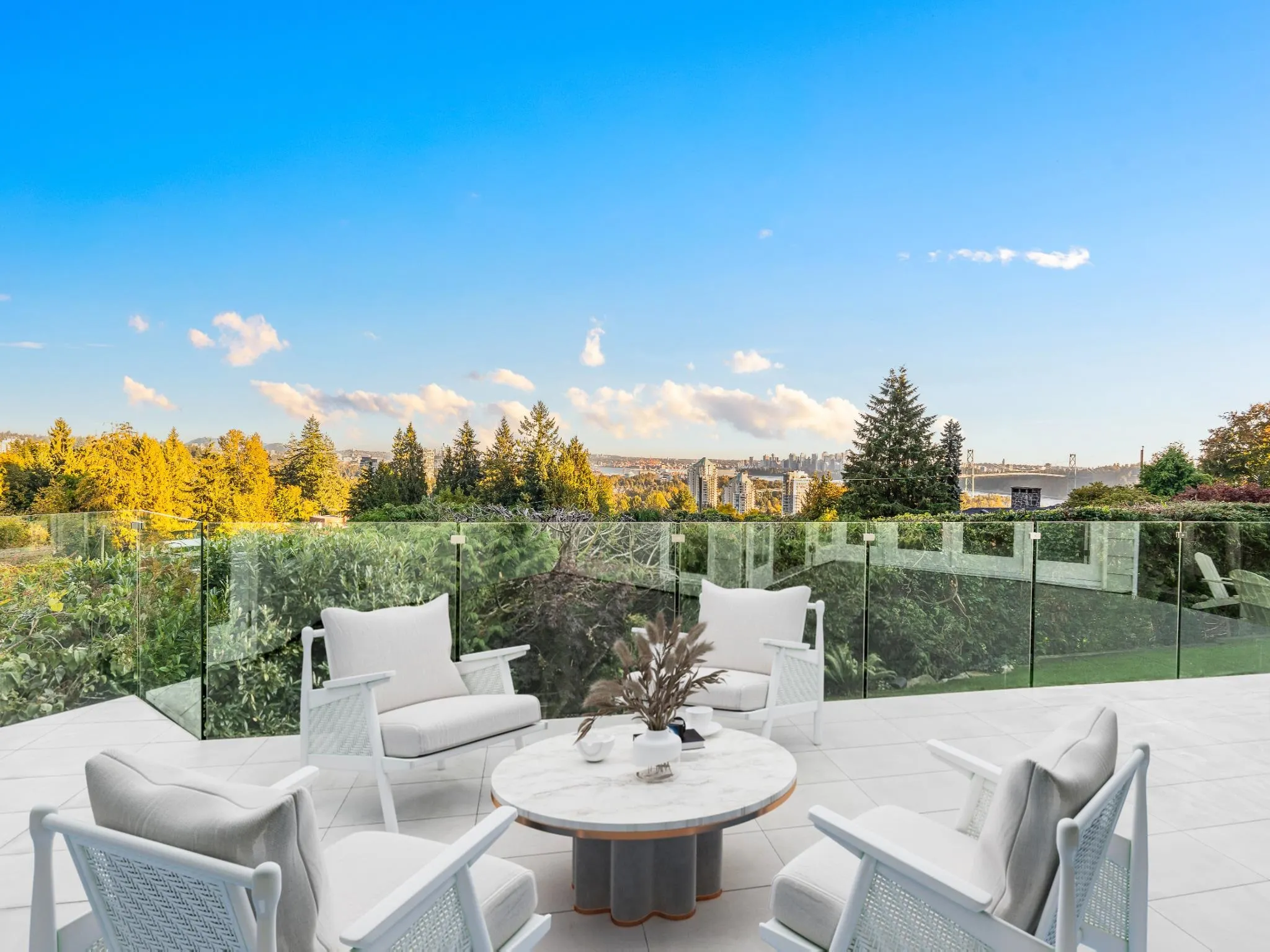 816 Anderson Crescent