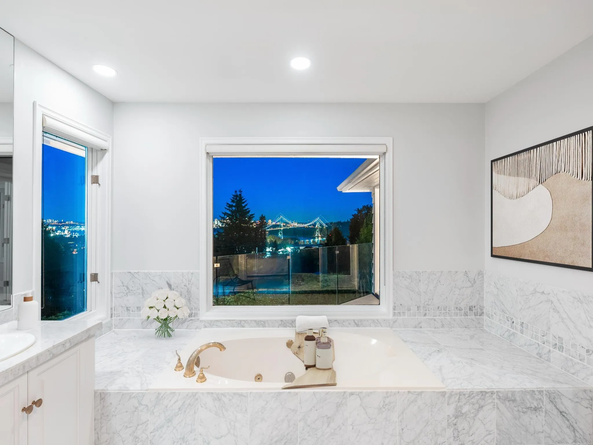 816 Anderson Crescent