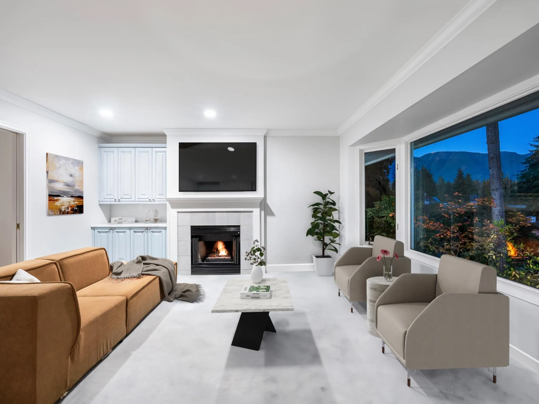 816 Anderson Crescent