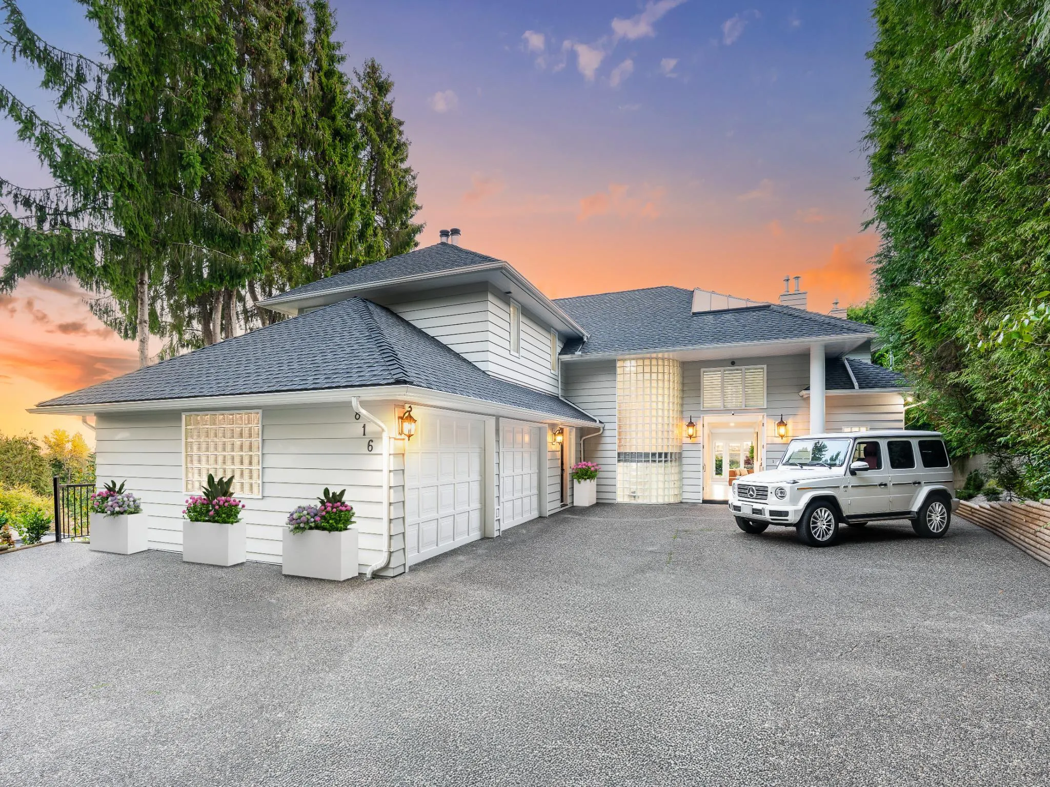 816 Anderson Crescent