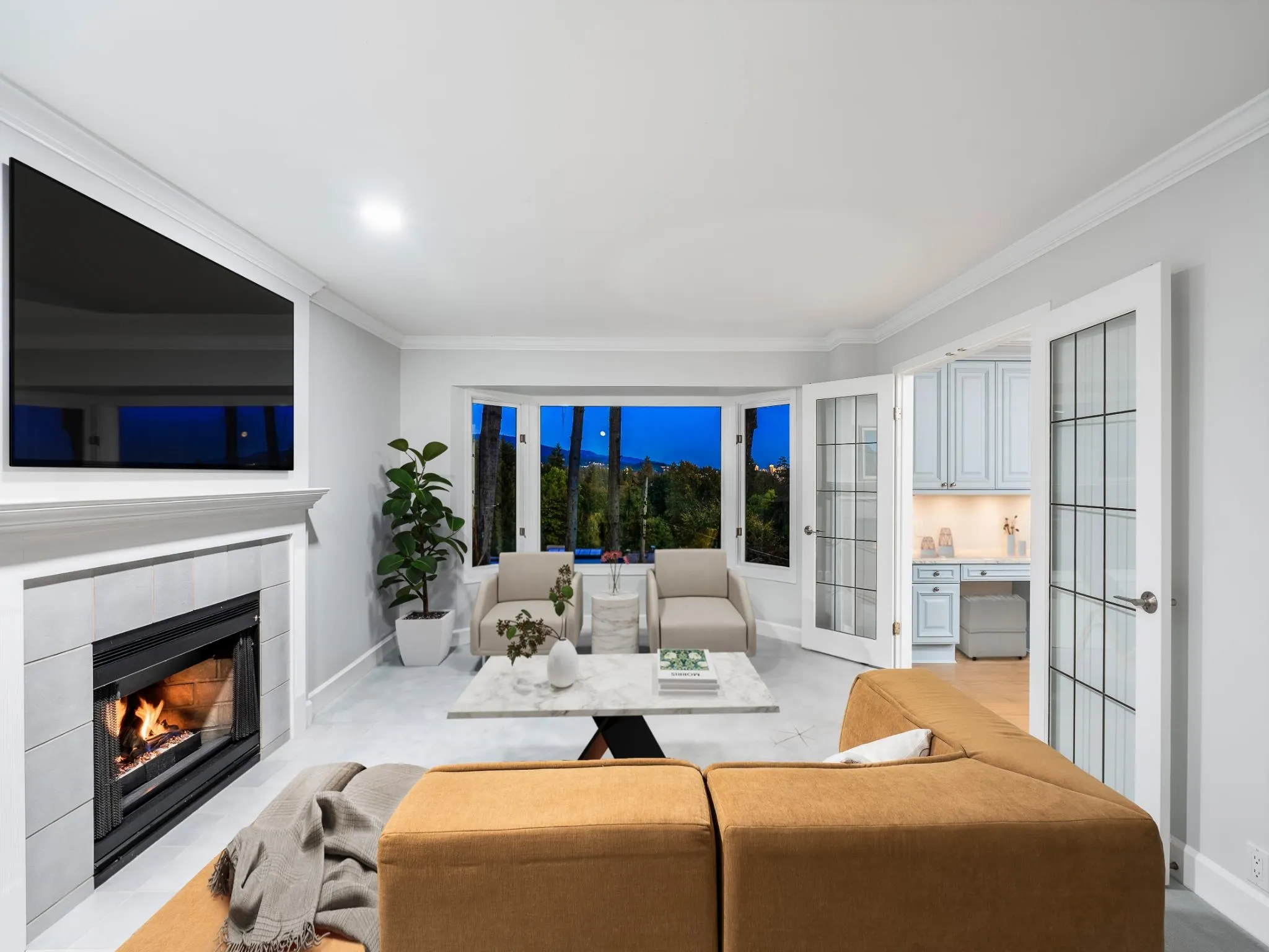 816 Anderson Crescent