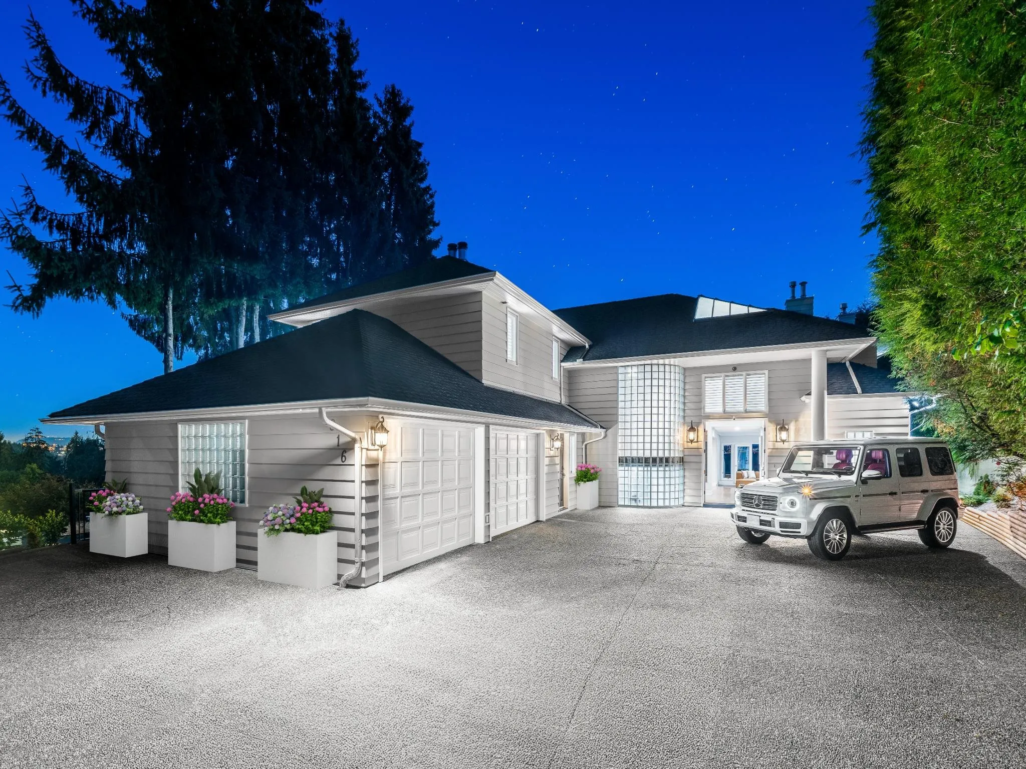 816 Anderson Crescent