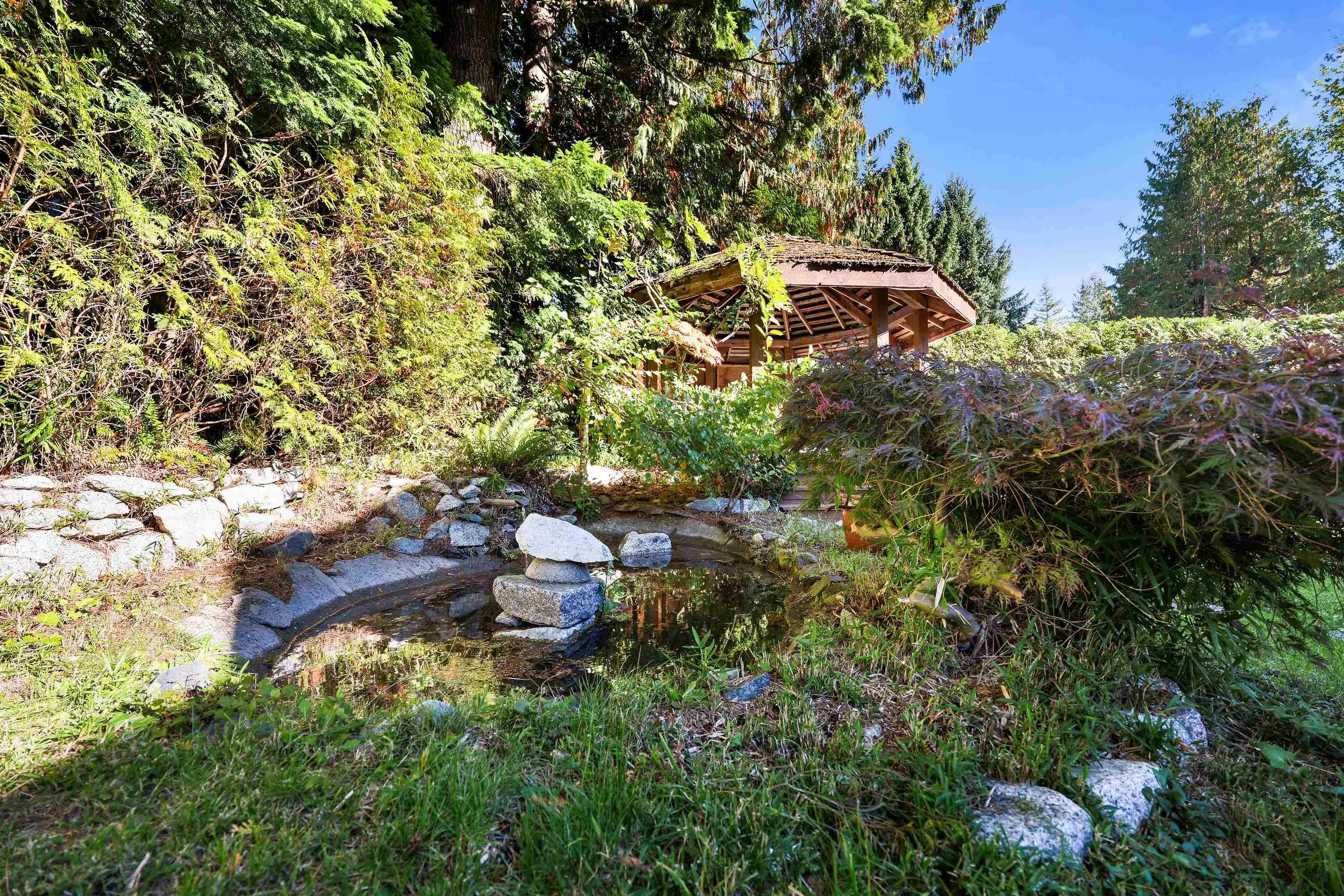 1159 Axen Road