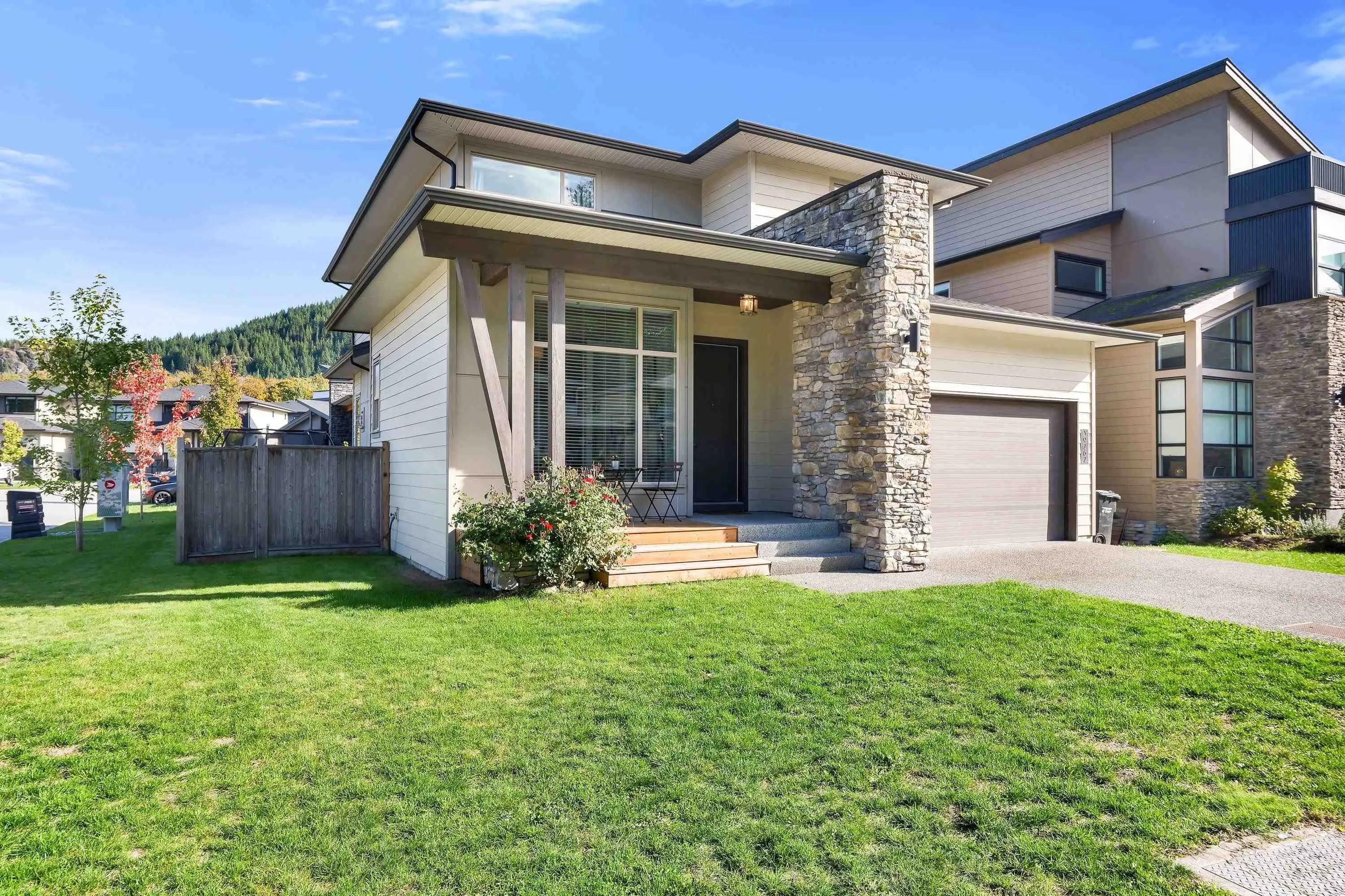 39262 Falcon Crescent