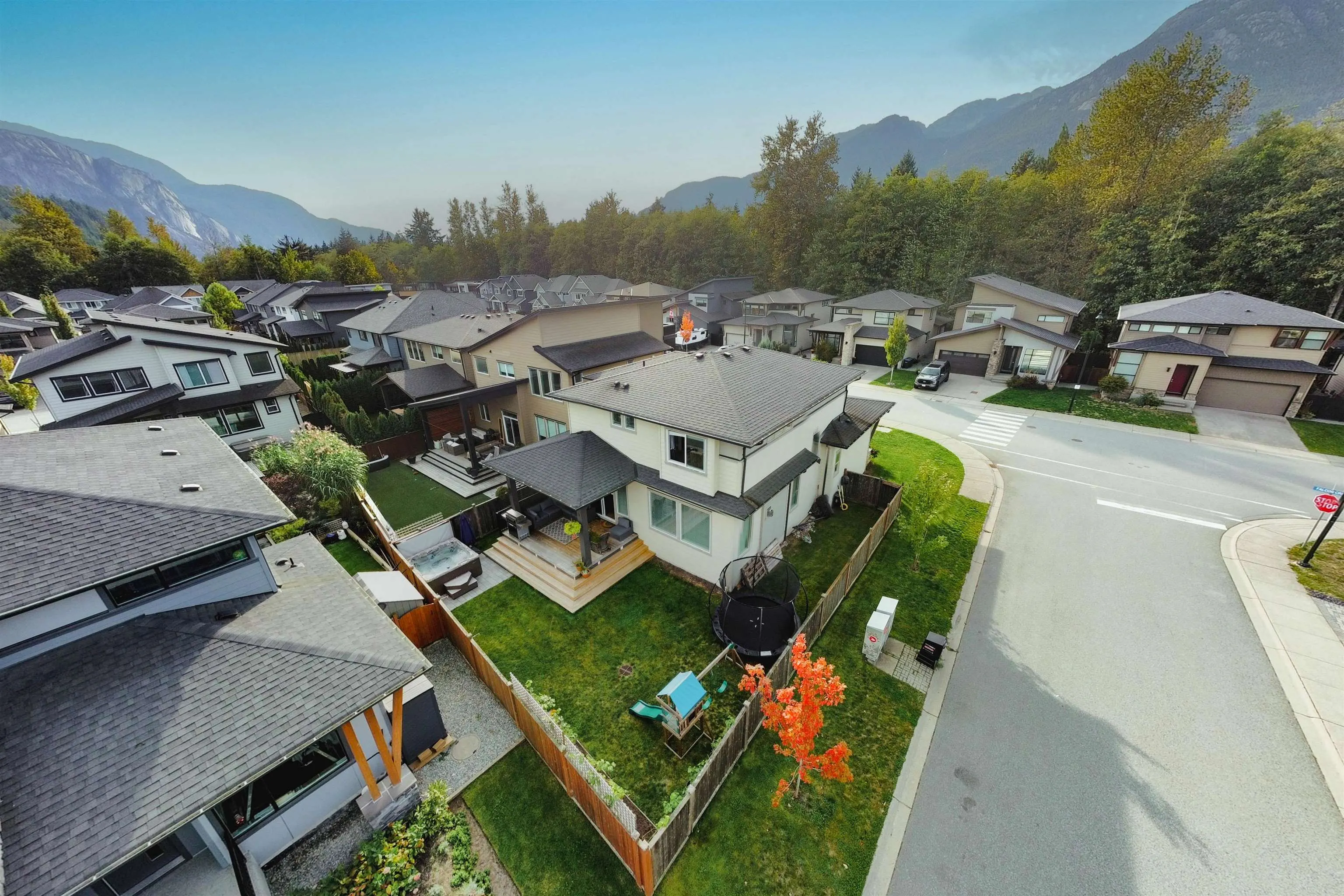 39262 Falcon Crescent
