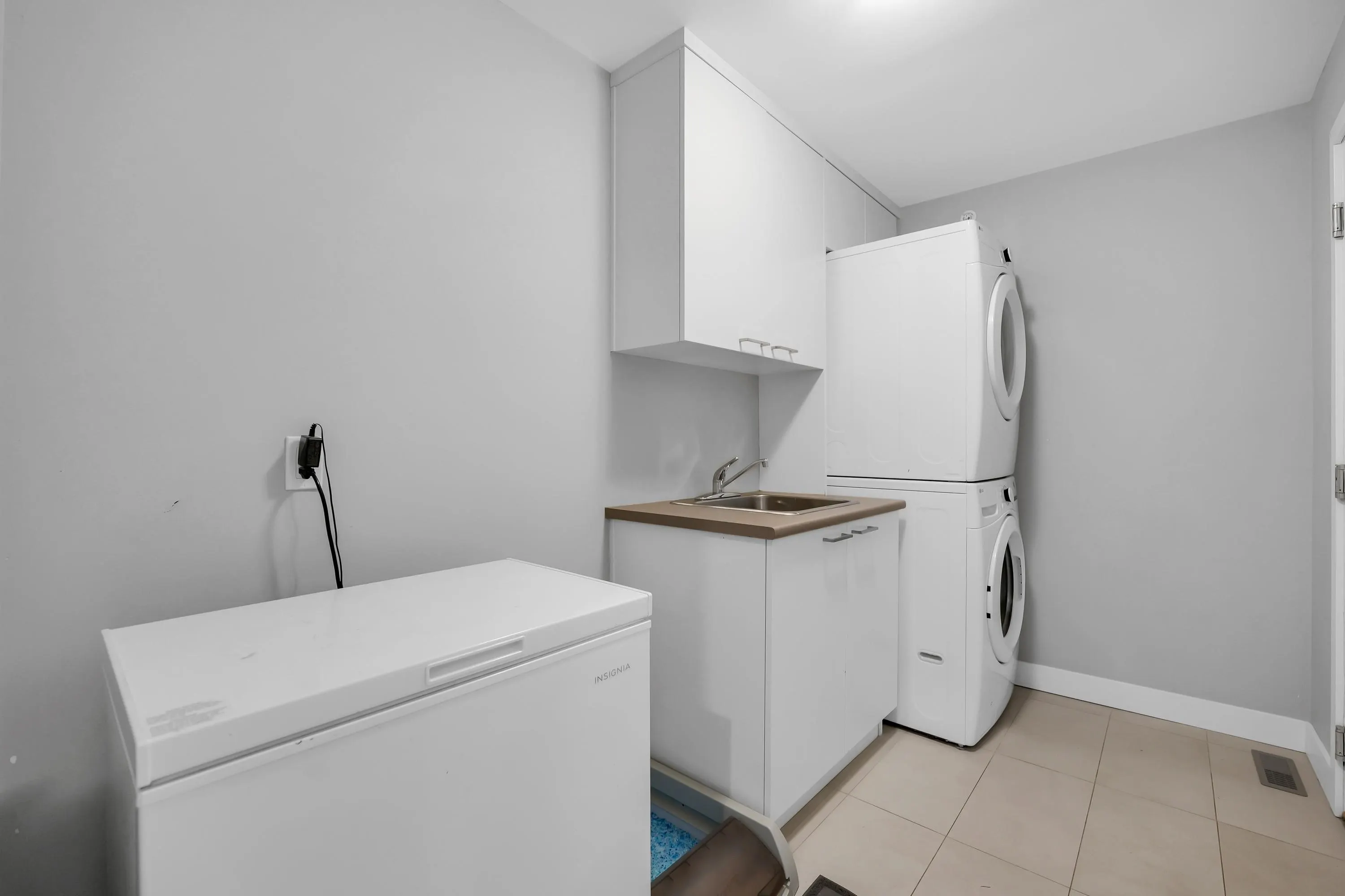 39262 Falcon Crescent