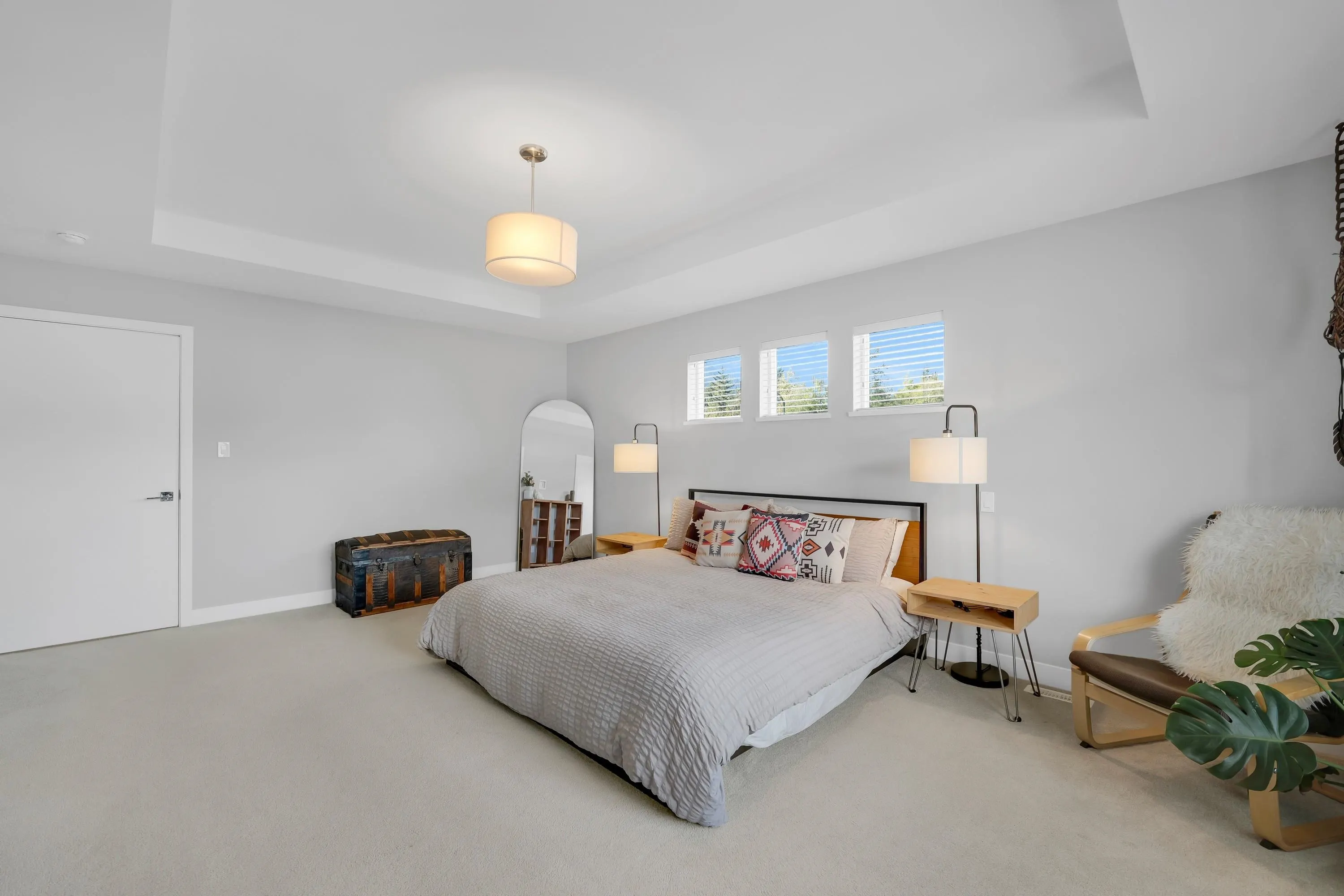 39262 Falcon Crescent