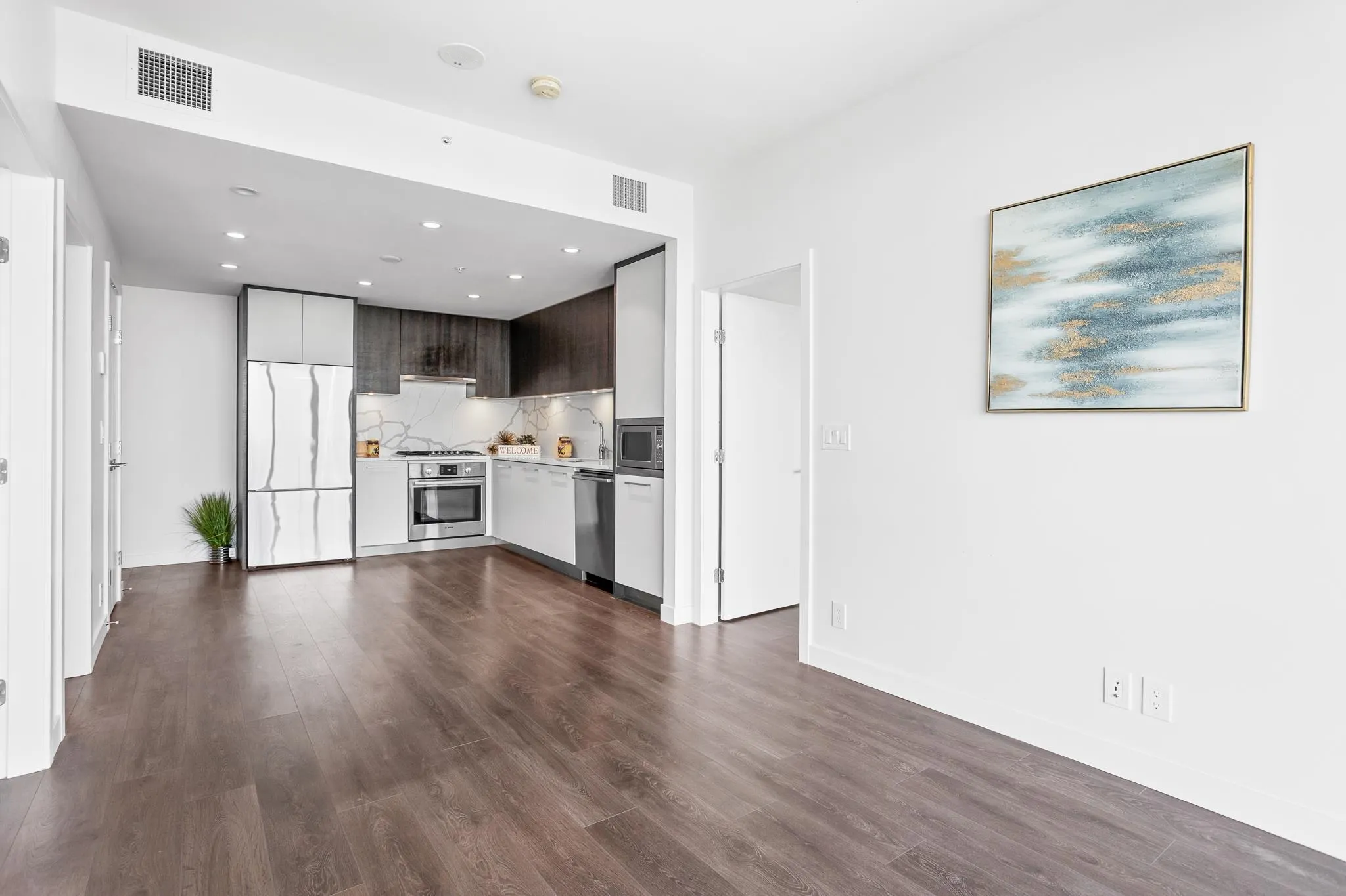 2701 567 Clarke Road