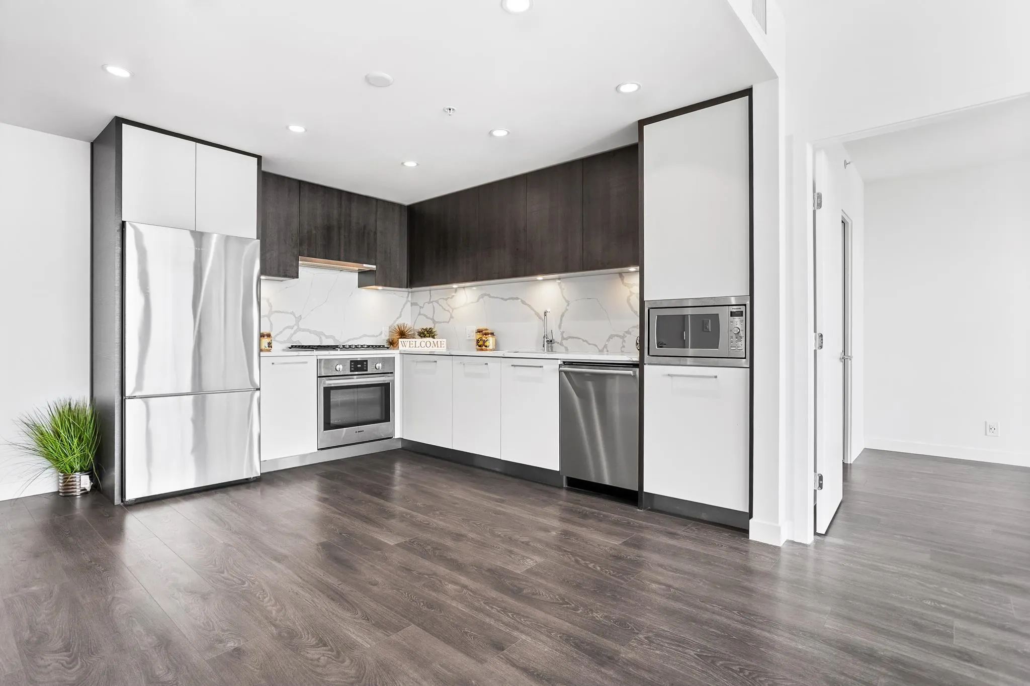 2701 567 Clarke Road