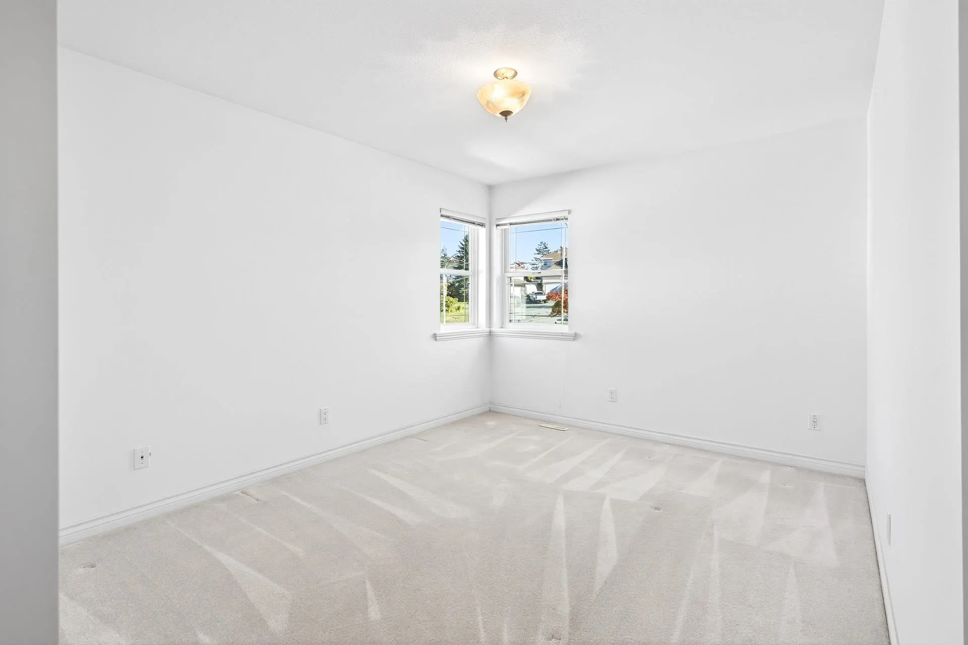 2643 Fortress Drive
