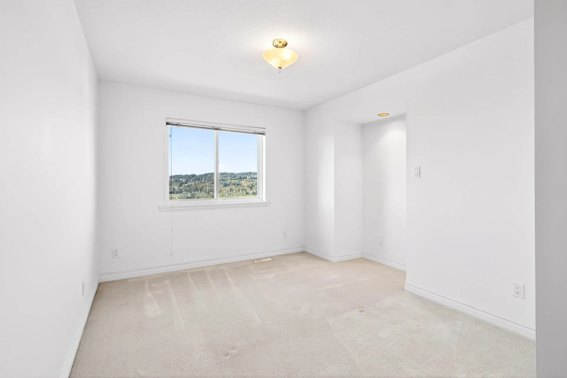 2643 Fortress Drive