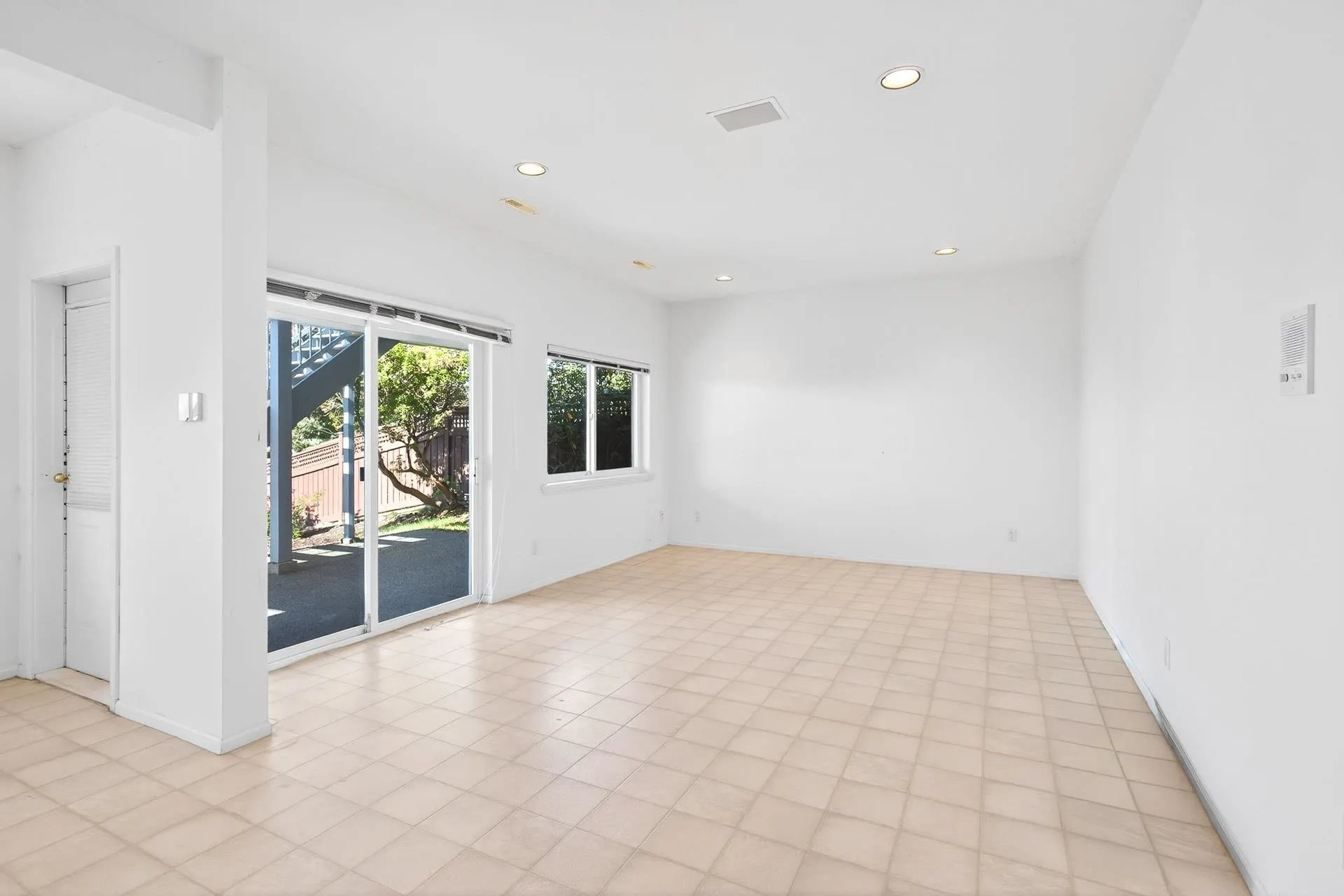2643 Fortress Drive