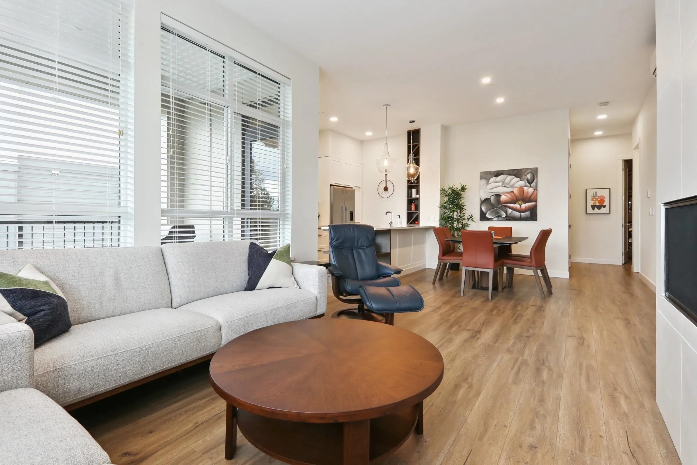 503 33540 Mayfair Avenue