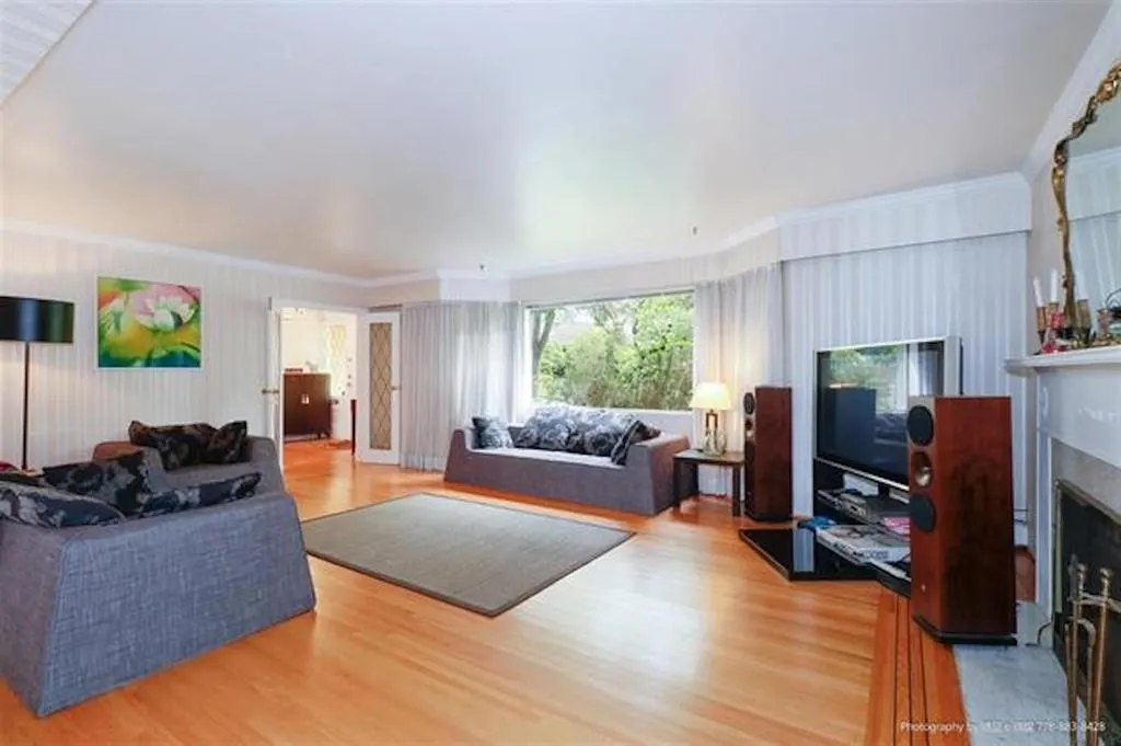 2025 W 29th