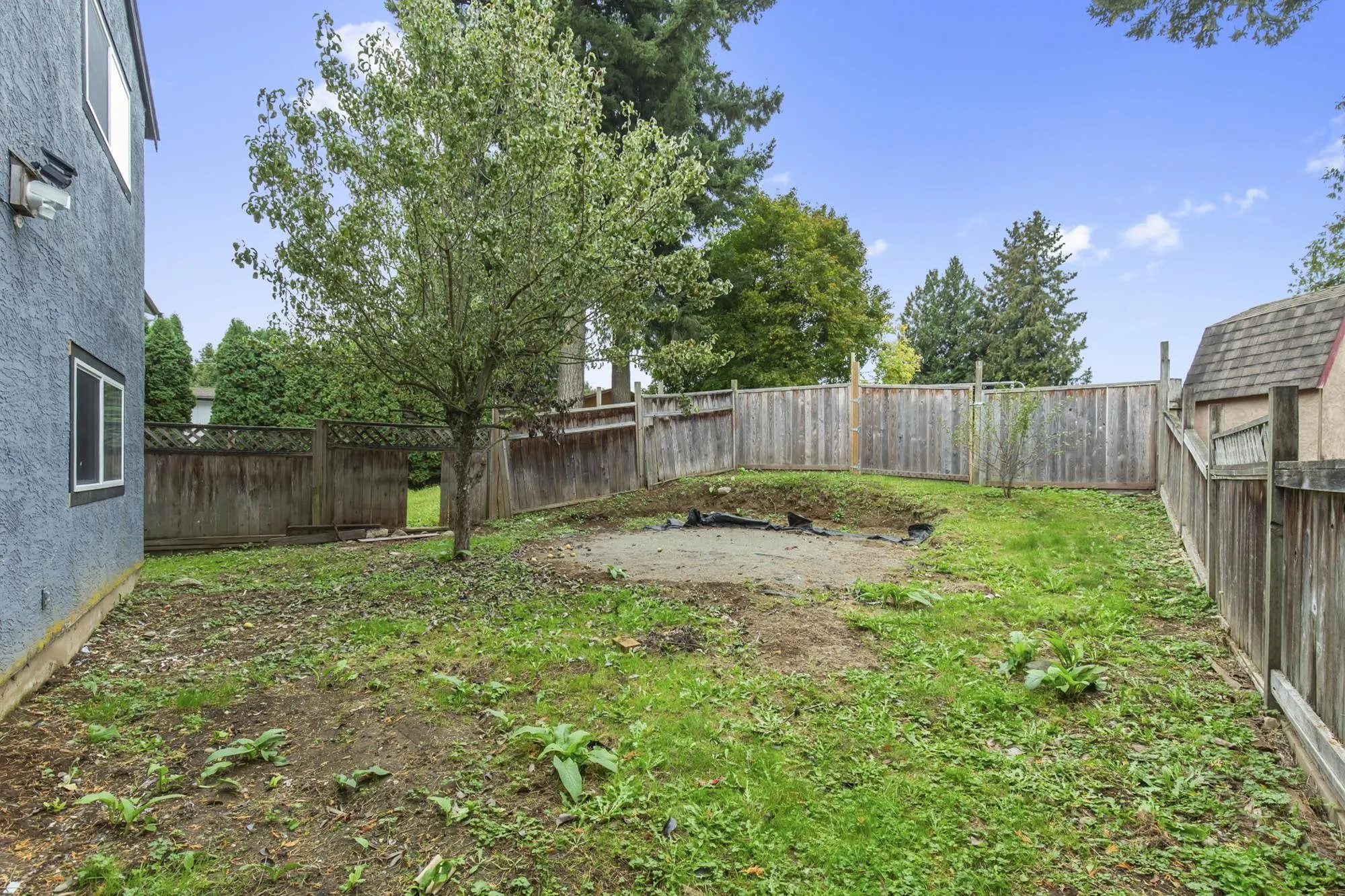 3480 Juniper Crescent