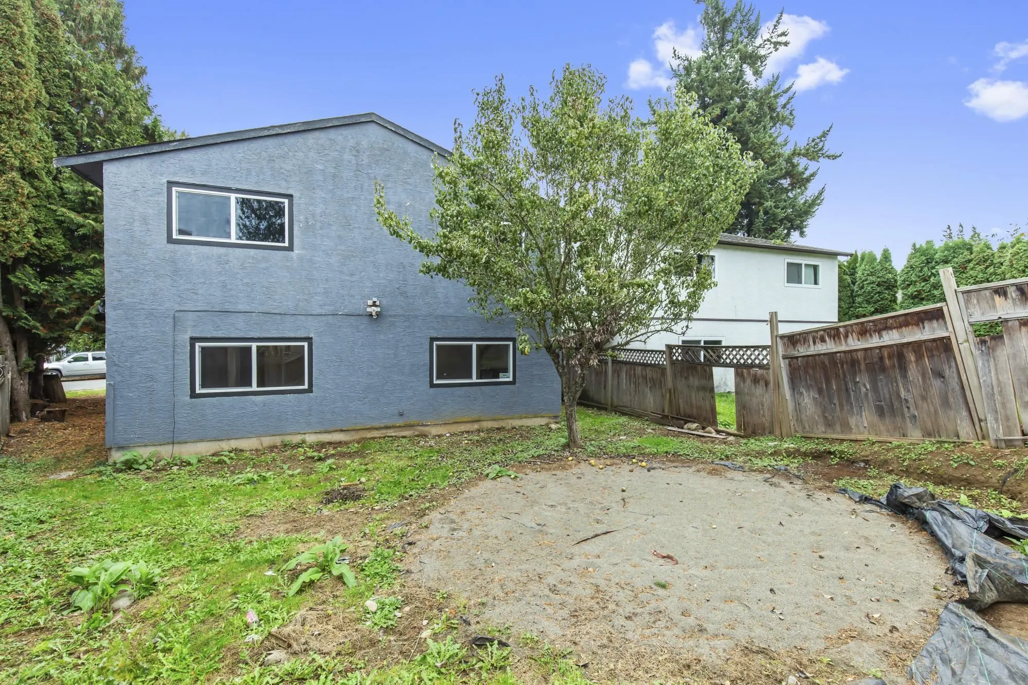 3480 Juniper Crescent