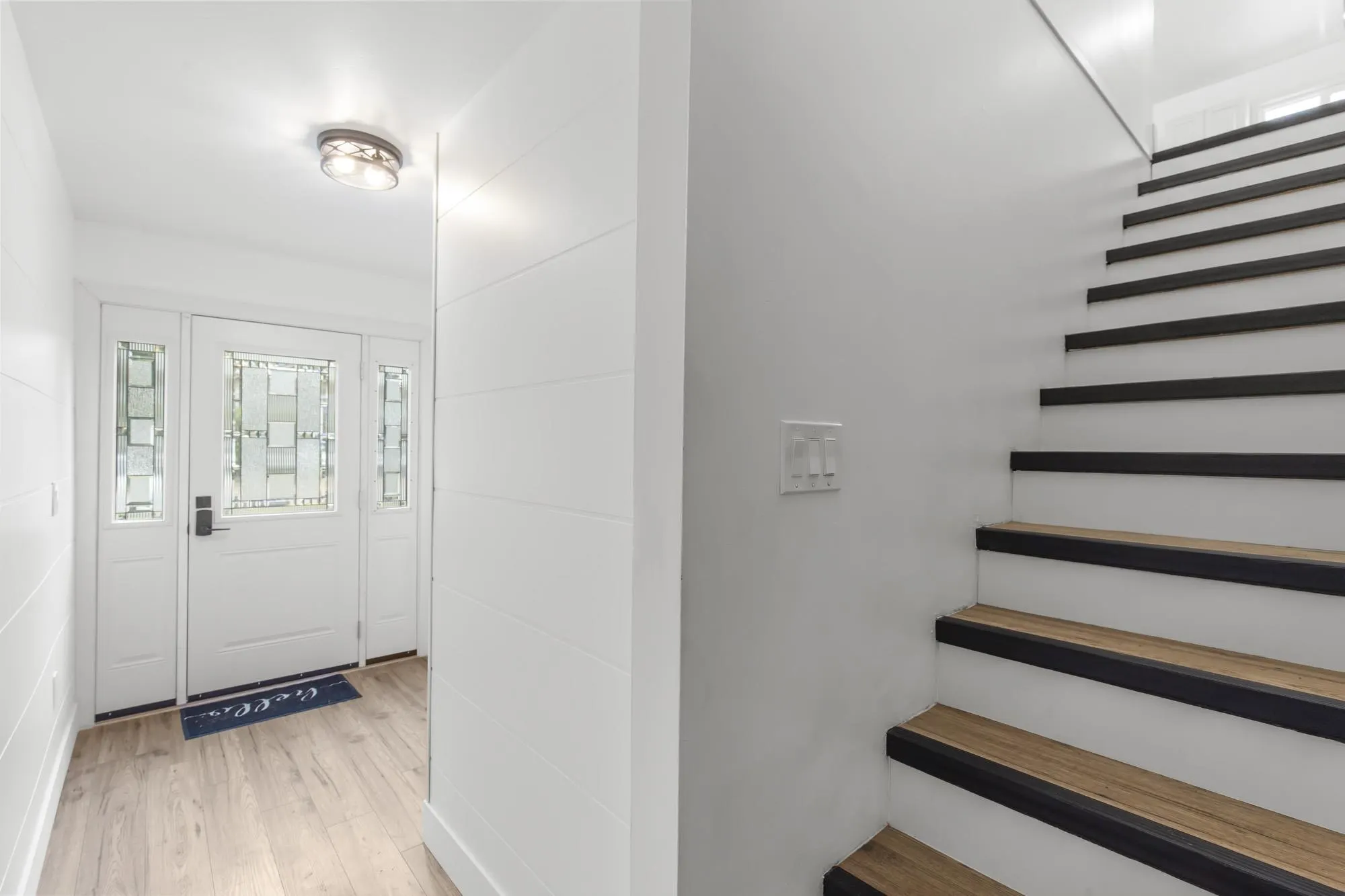 3480 Juniper Crescent