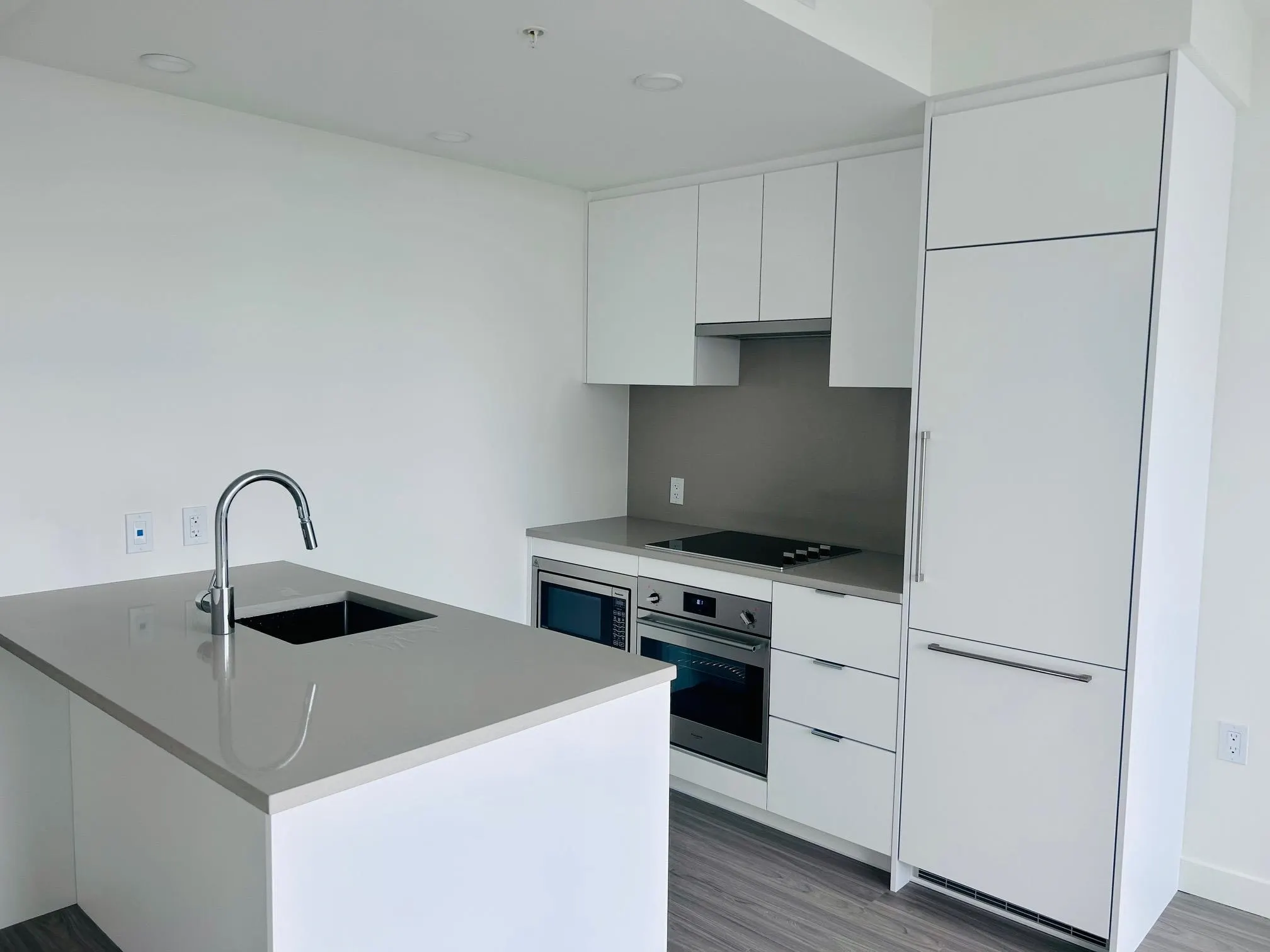 1303 13675 107 A Avenue