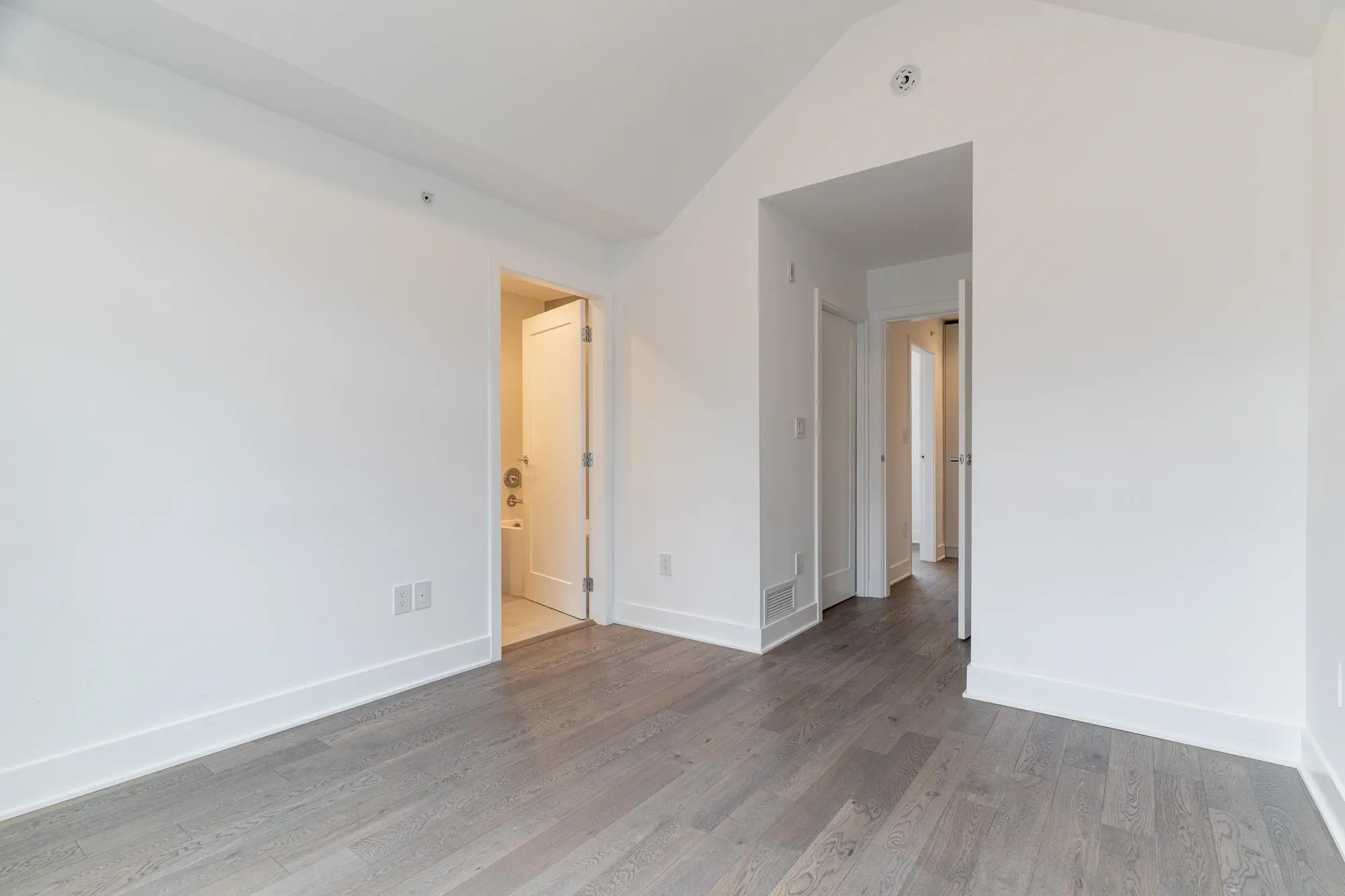 125 2070 Curling Road