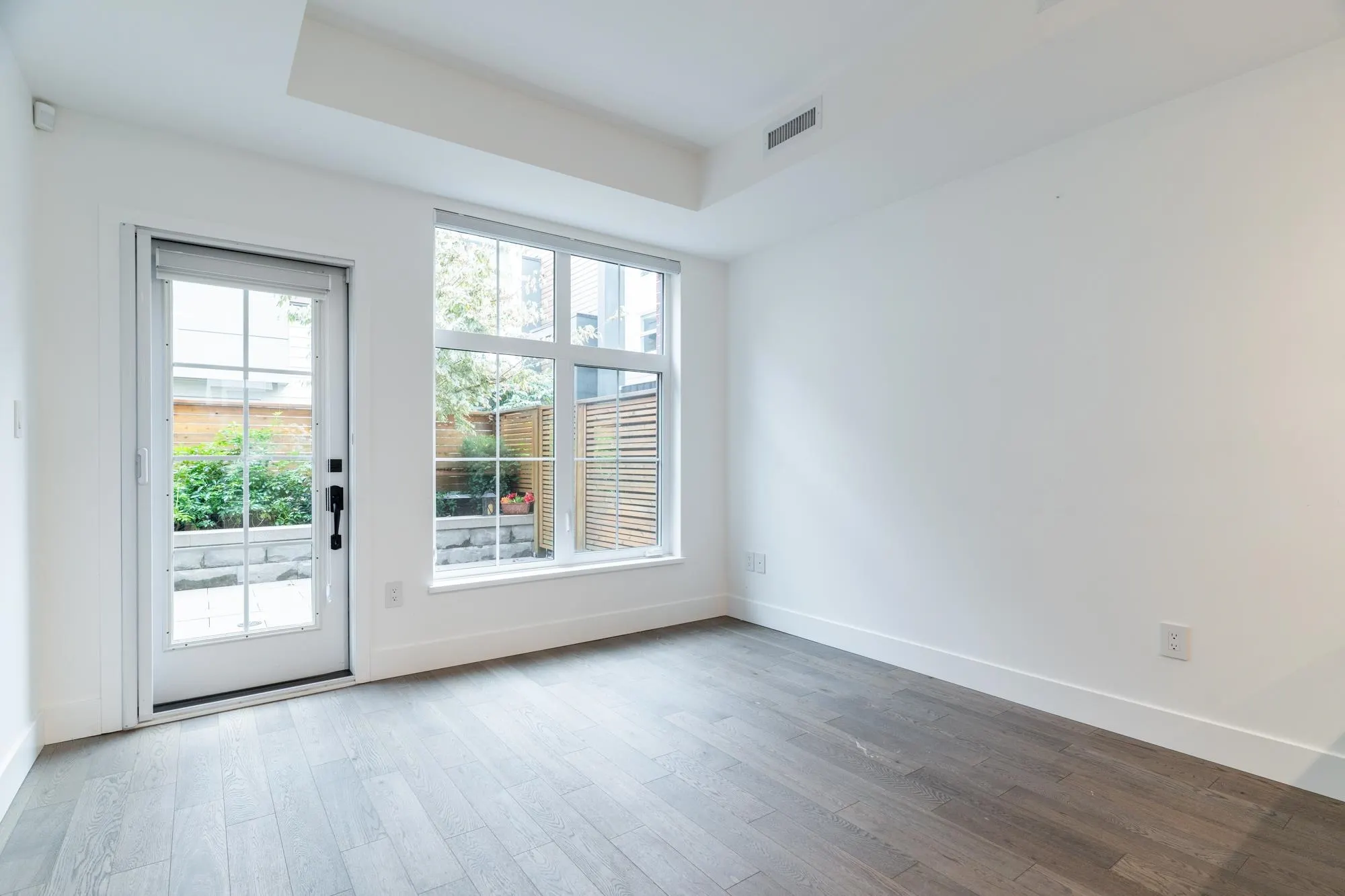 125 2070 Curling Road