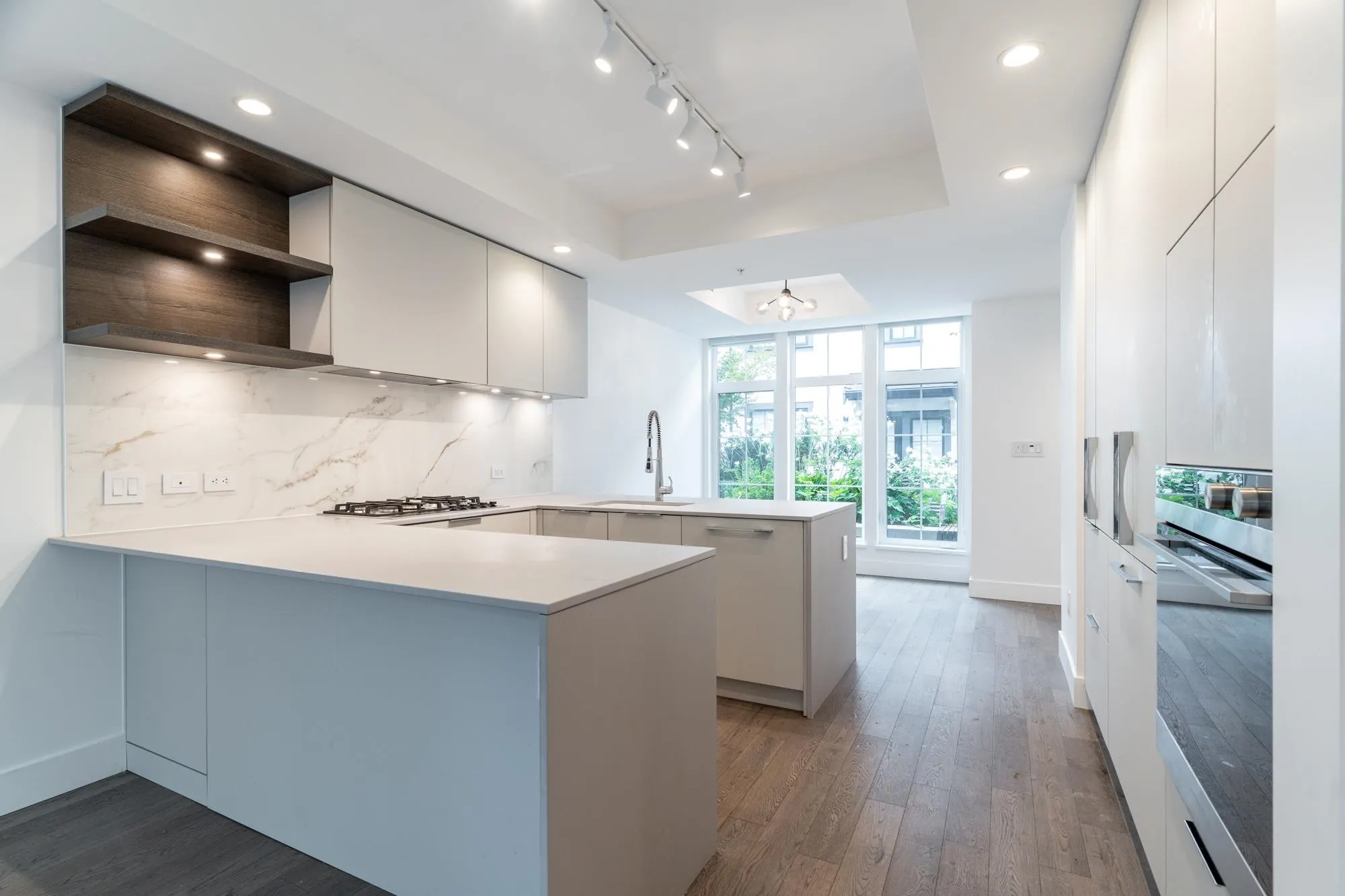 125 2070 Curling Road